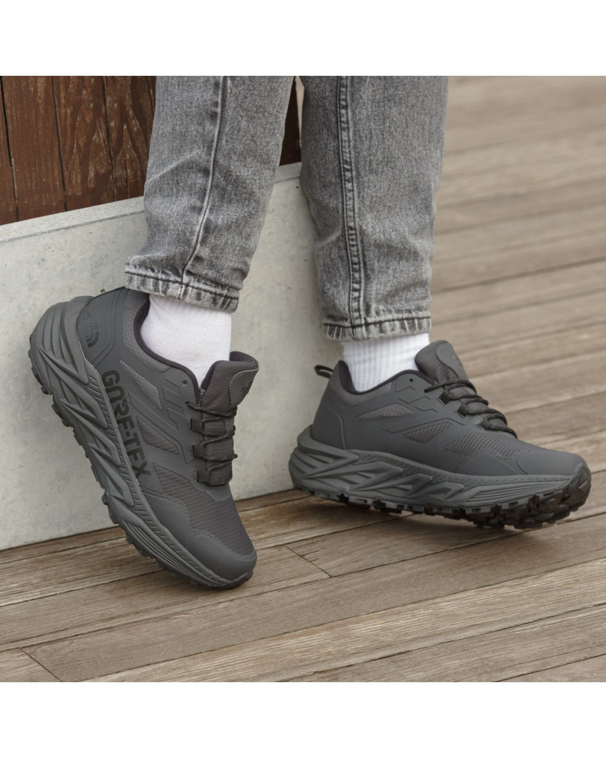 The North Face Gore-tex Grey