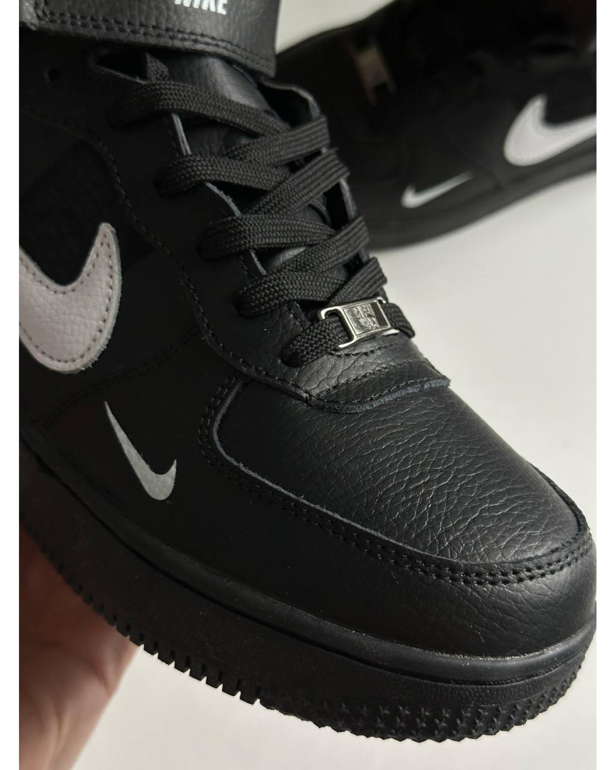 Nike Air Force 1 Black White