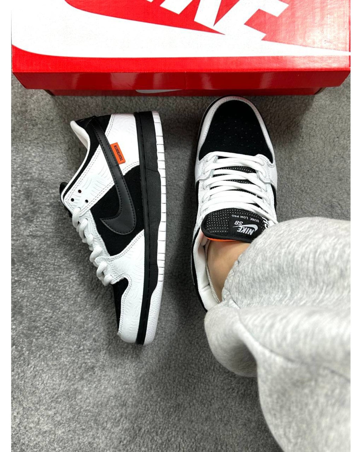 Nike SB Dunk Low Tightbooth White Black Nike SB Dunk Low Tightbooth White Black
