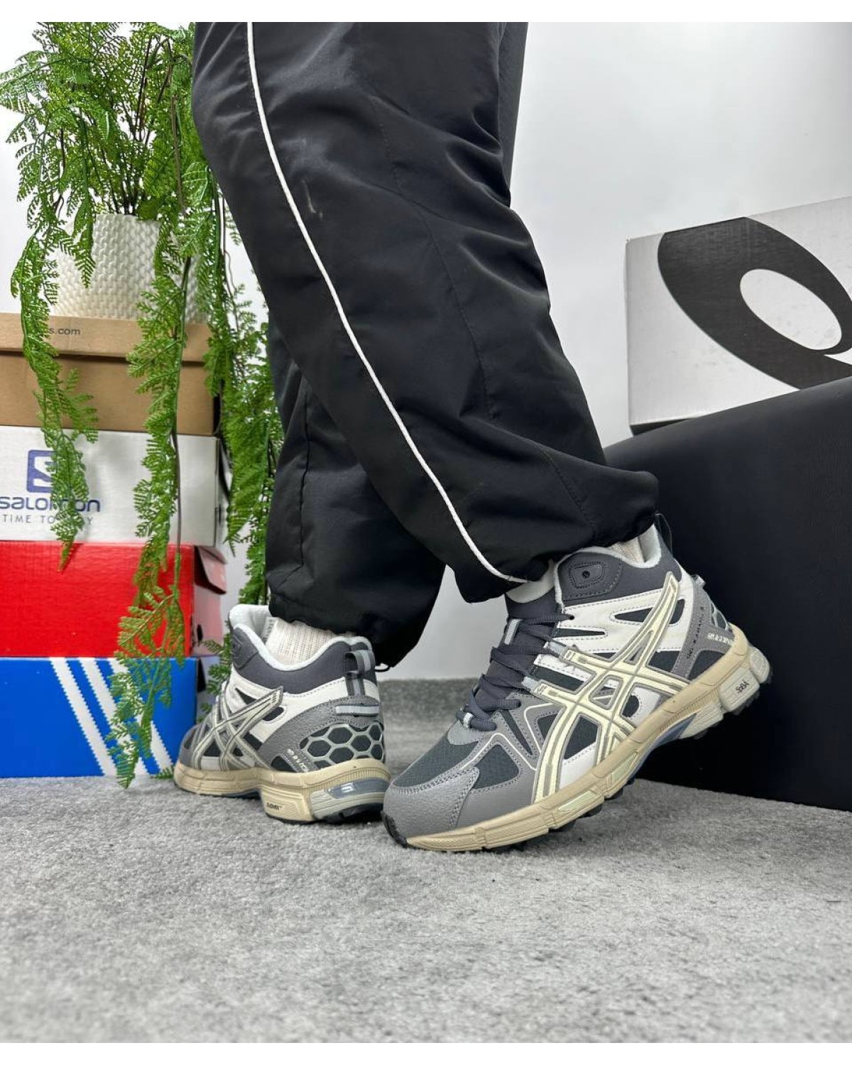 Asics Gel-Kahana 8 Black Gore-Tex Asics Gel-Kahana 8 Black Gore-Tex