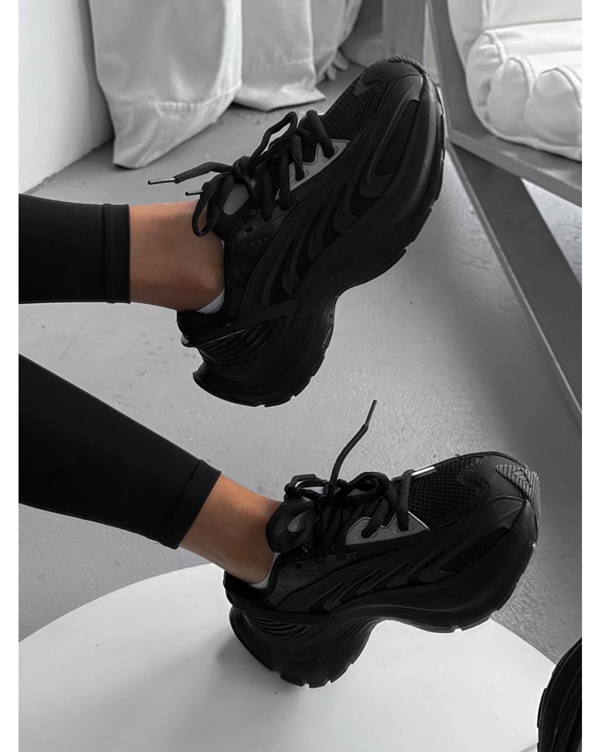 Adidas XLG Metawave "Core Black" Adidas XLG Metawave "Core Black"