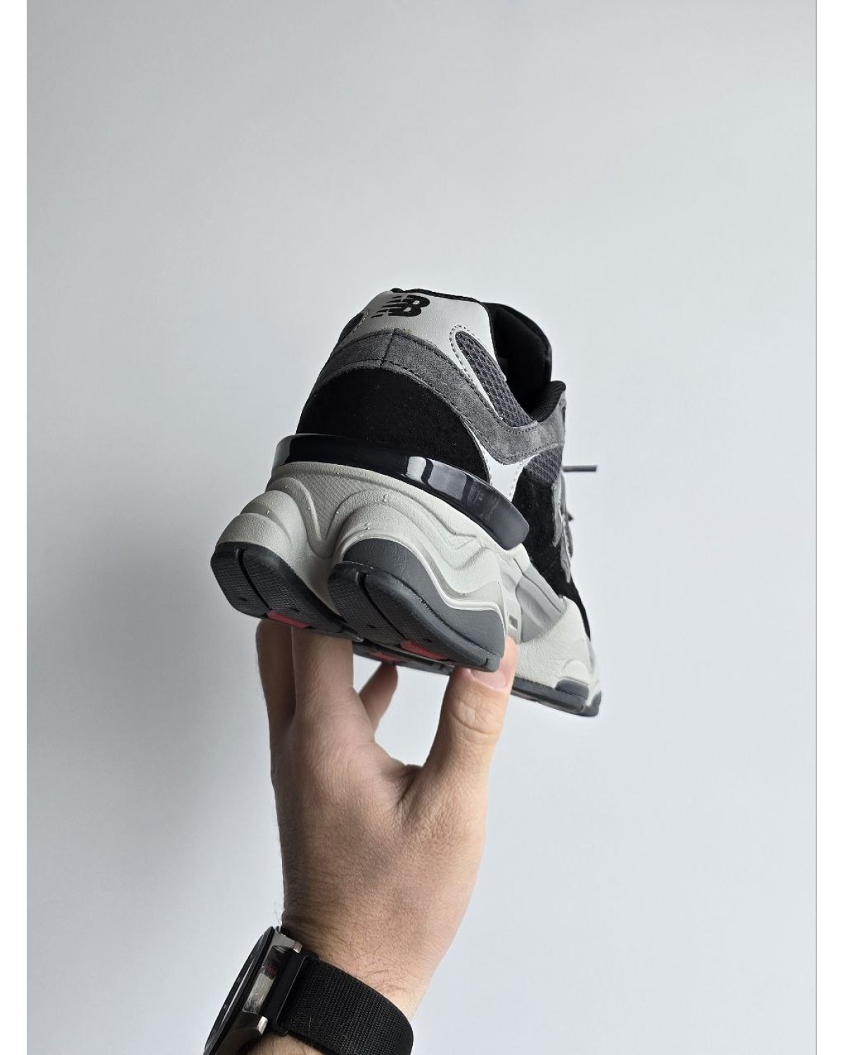 New Balance 9060 Black Dark Grey