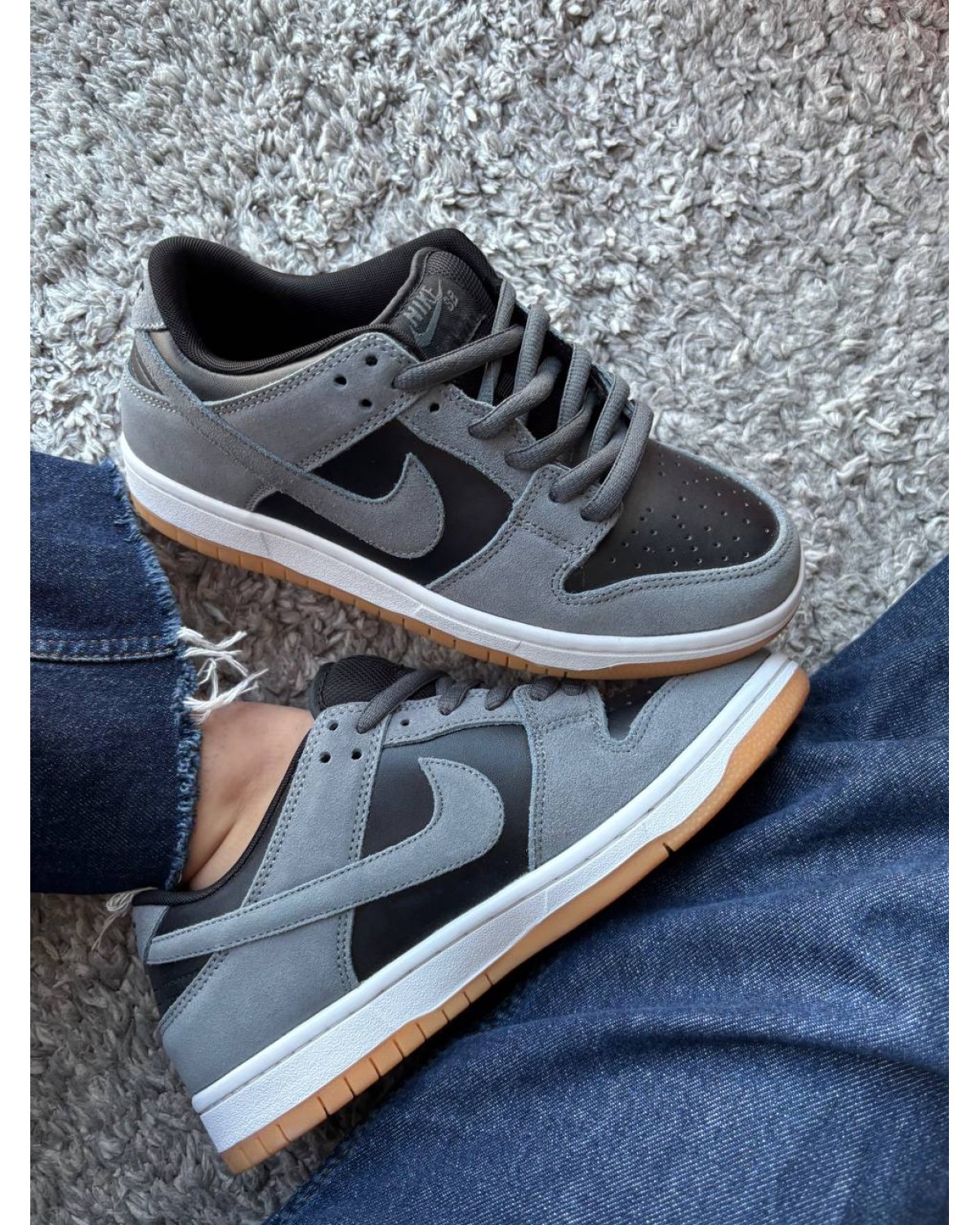 Nike SB Dunk Low Dark Grey Black Gum
