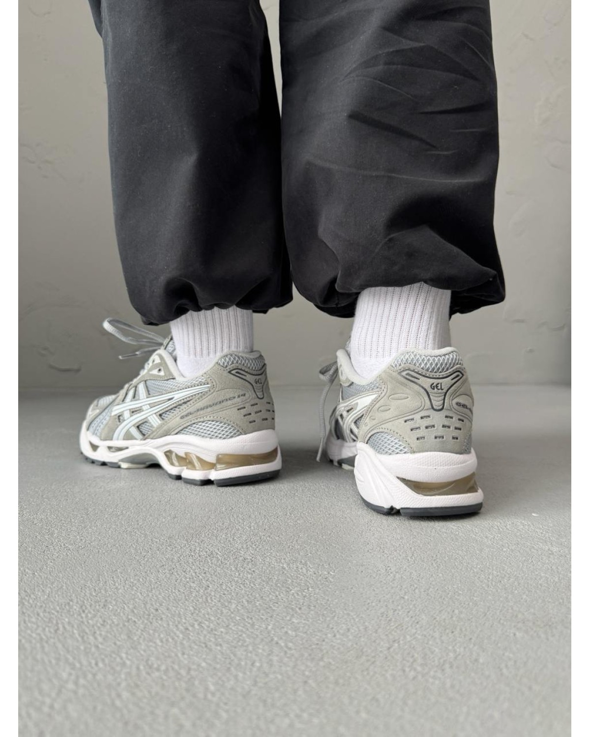 Asics Gel-Kayano 14 Beige/Grey