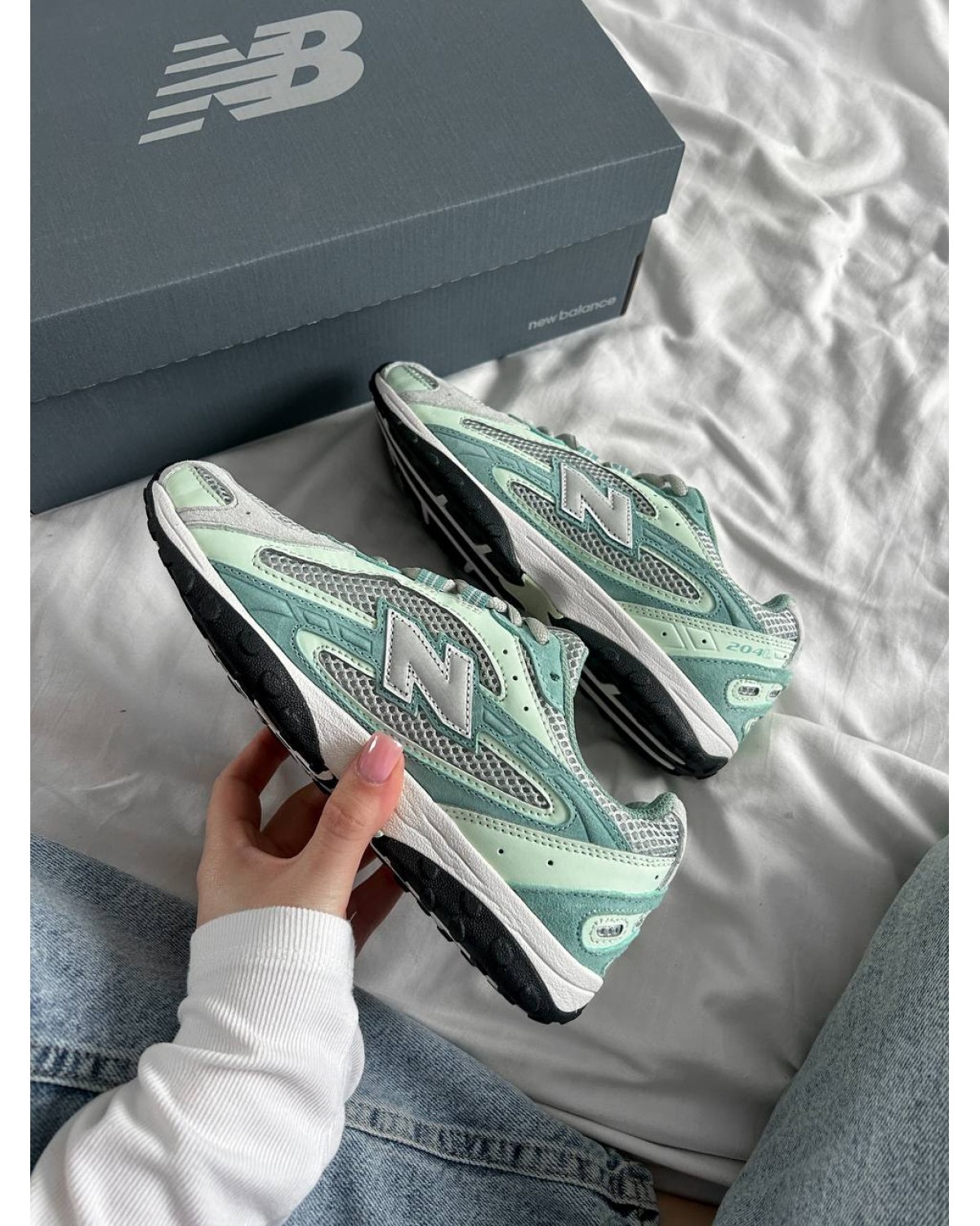 New Balance 204L Kith Green Silver