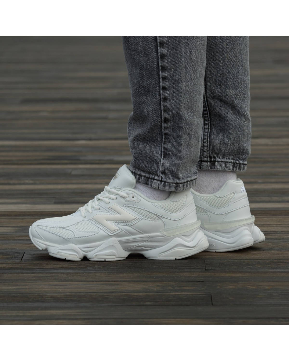 New Balance 9060 Full White