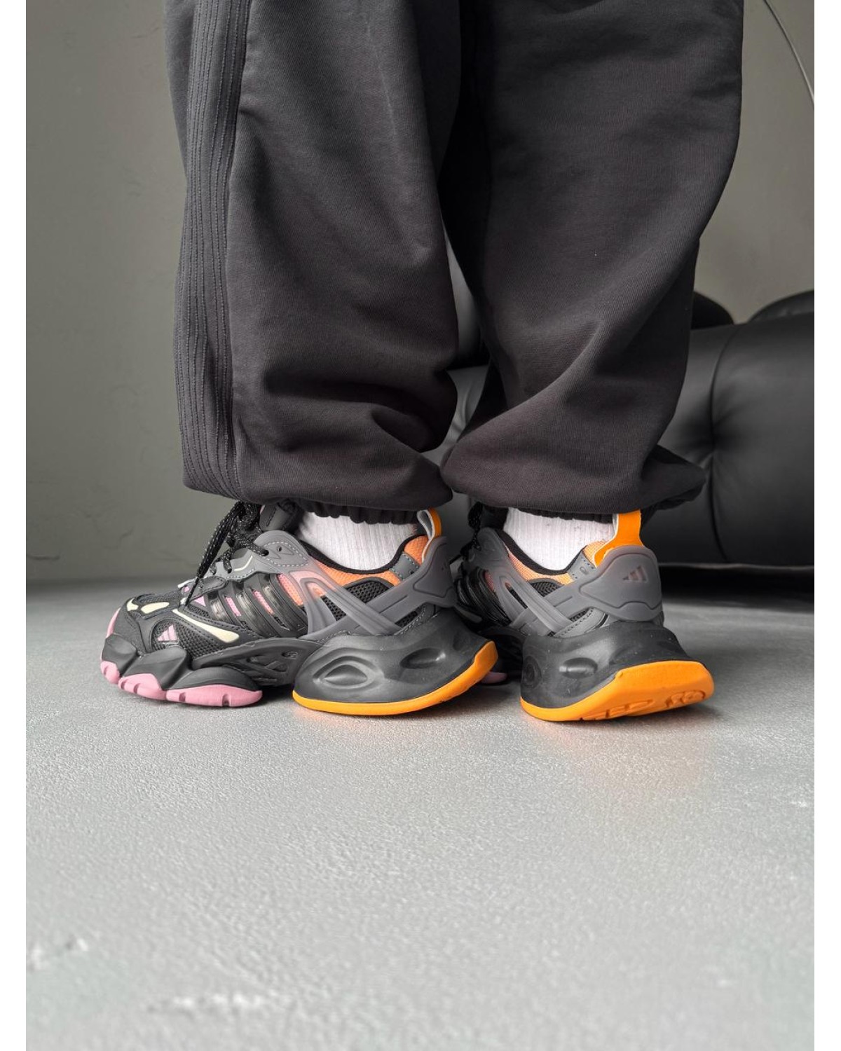 Adidas Vento XLG Black Orange Adidas Vento XLG Black Orange