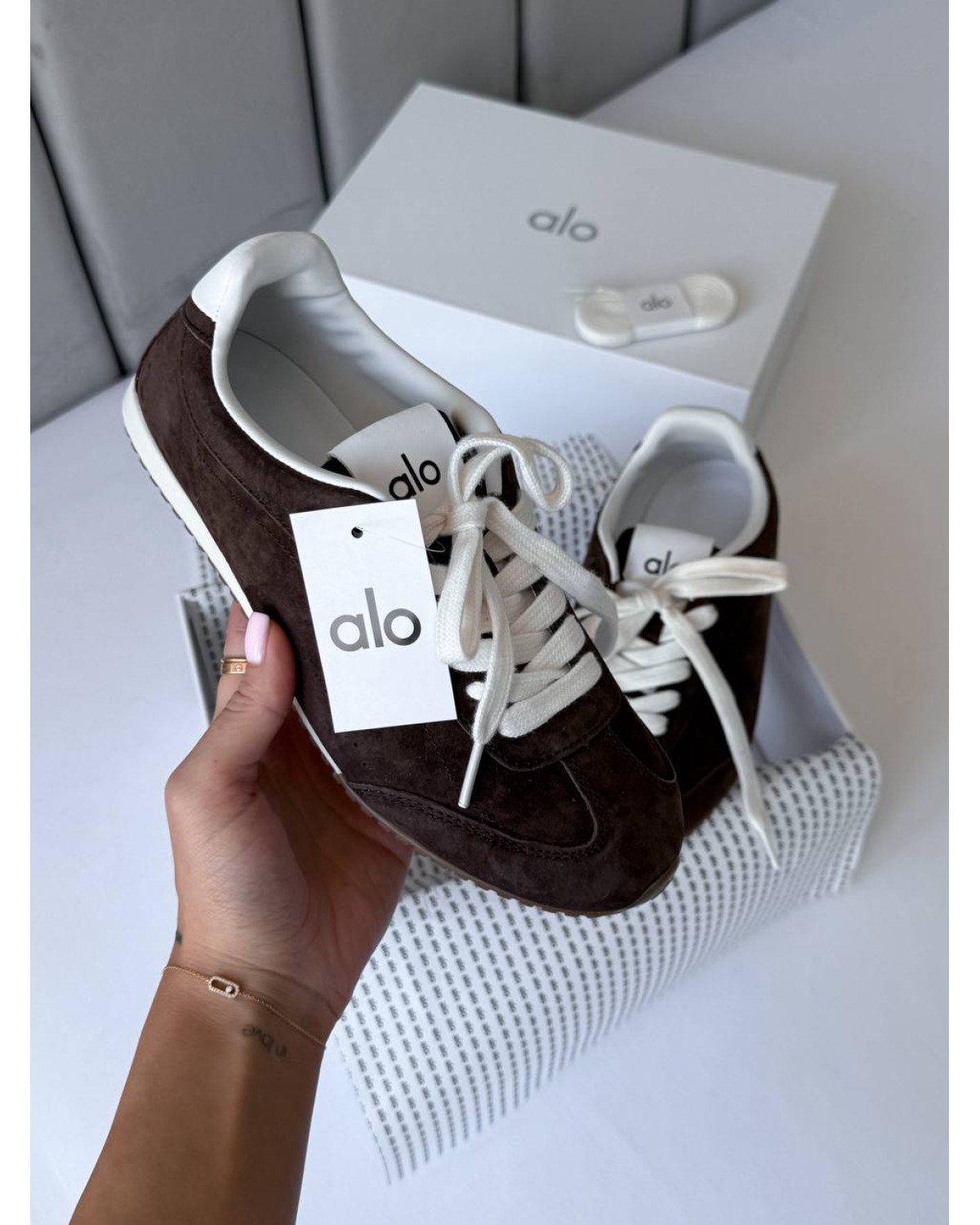 Alo Sunset Sneaker Brown