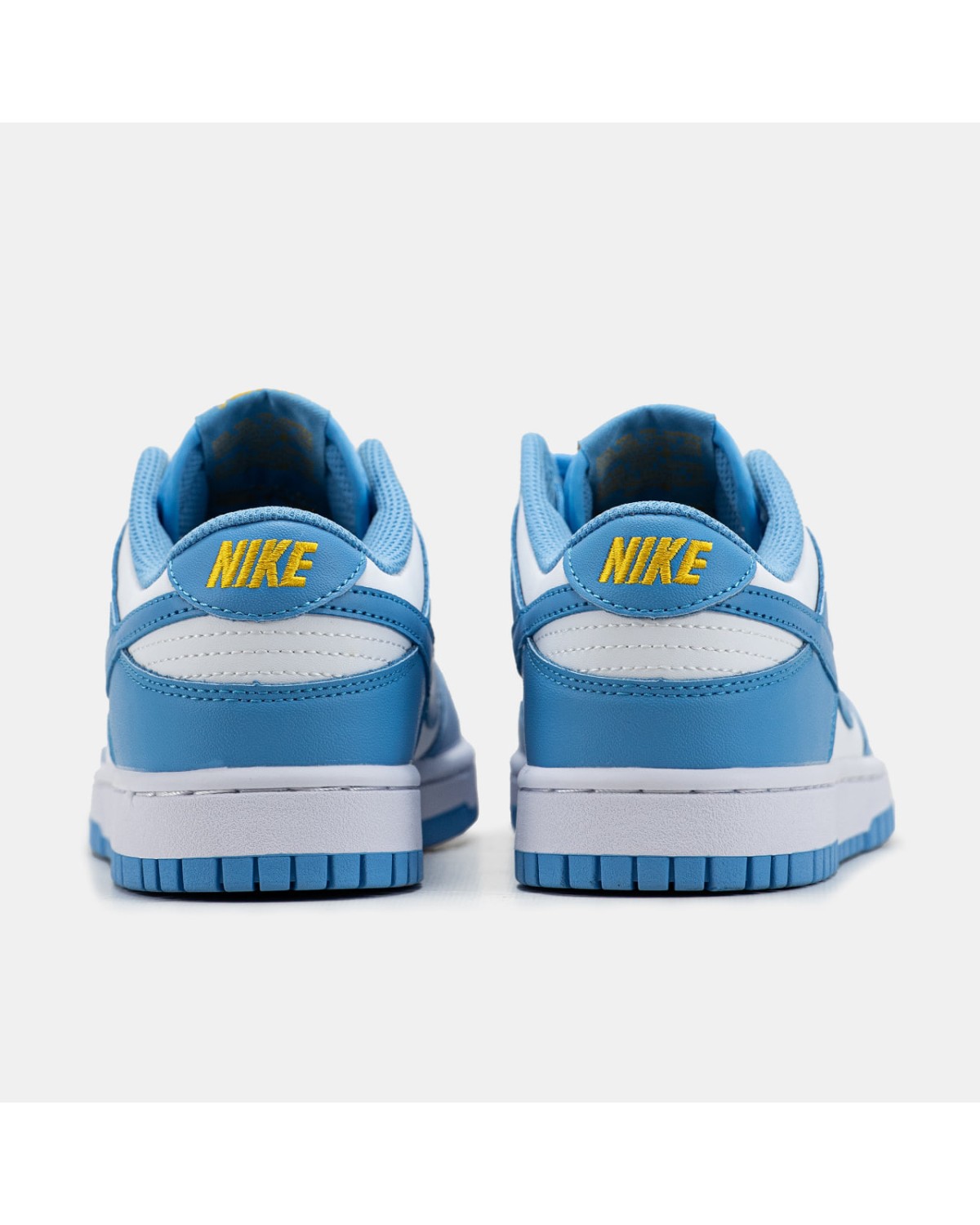Nike SB Dunk Low