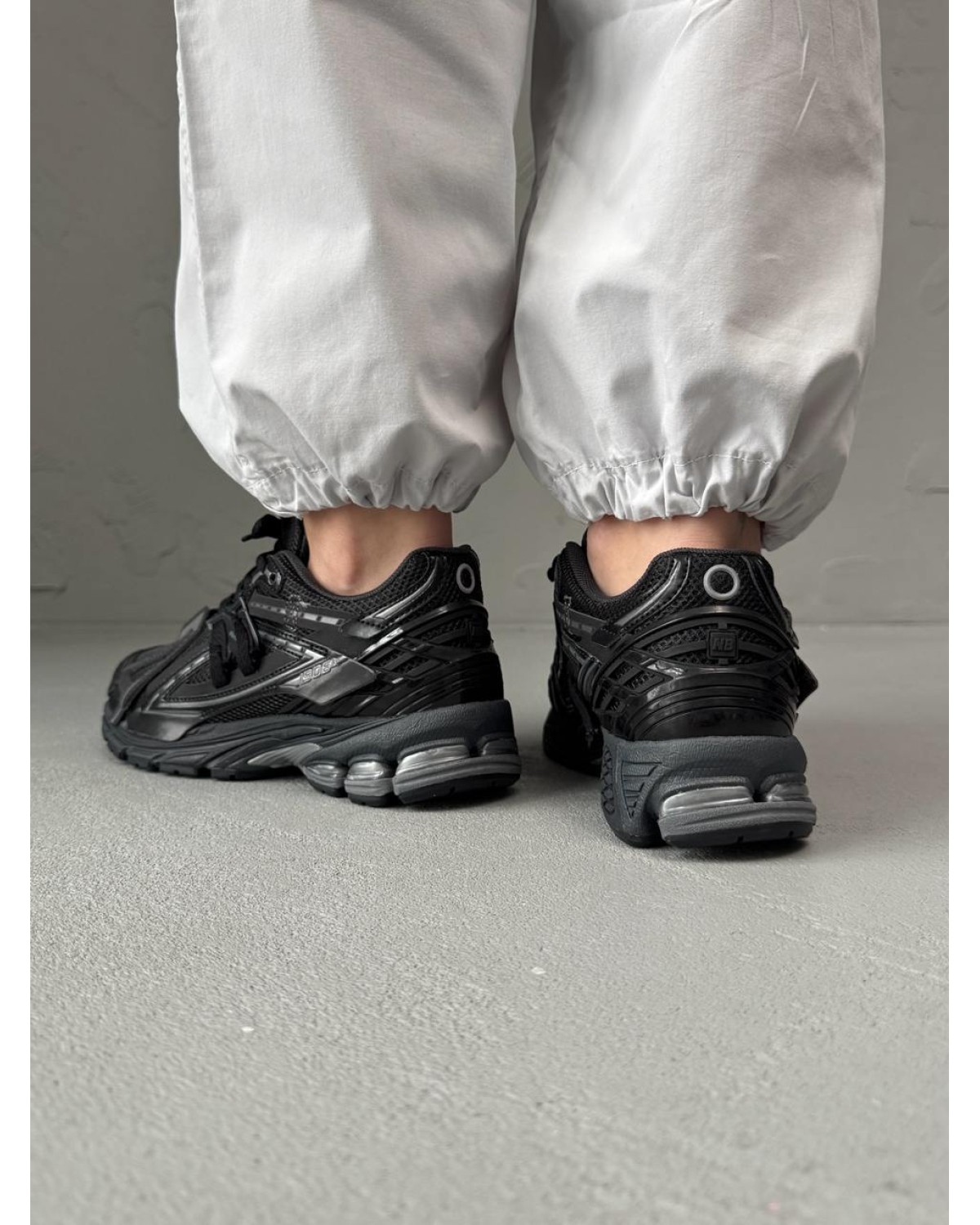 New Balance 1906A Black/Silver