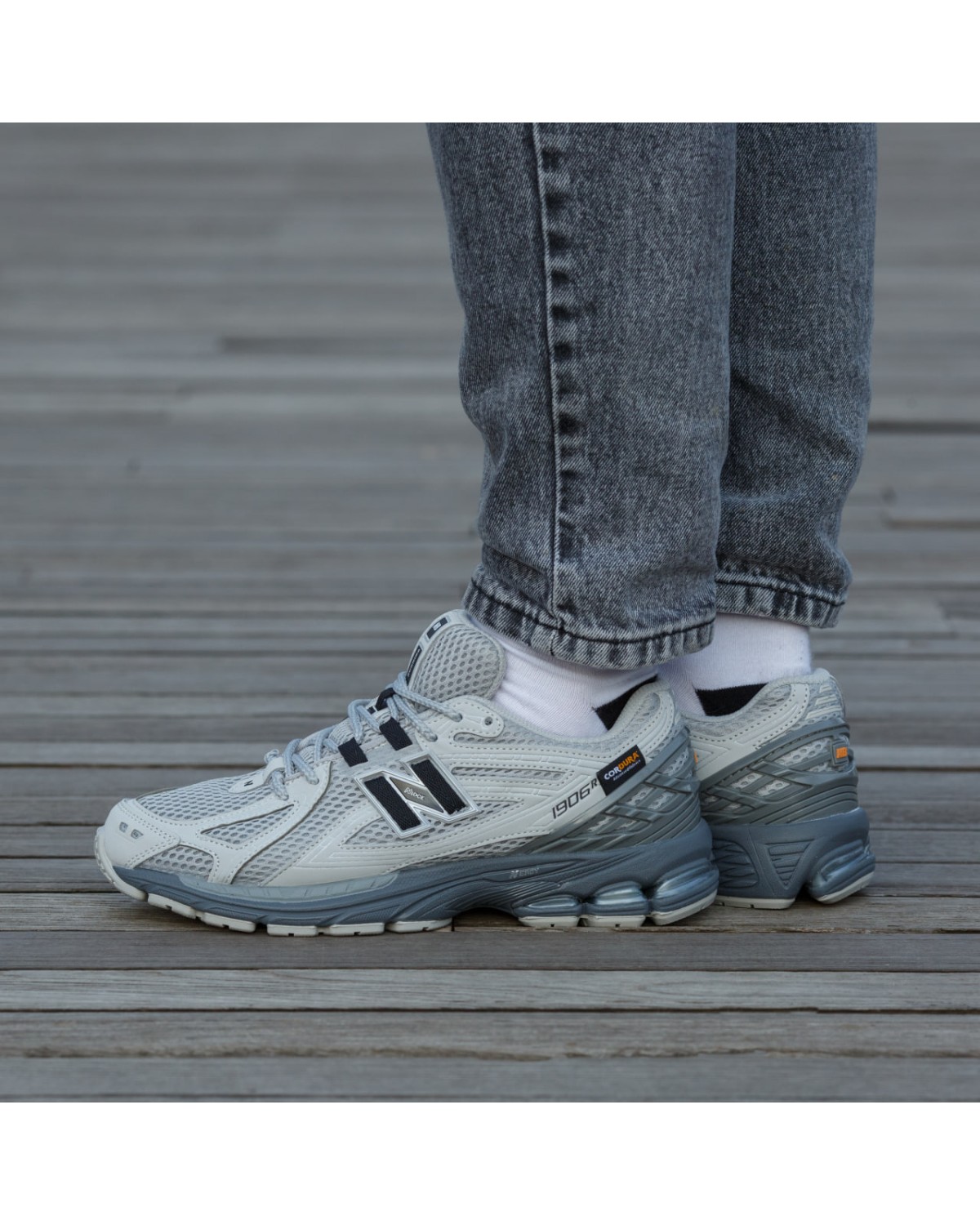 New Balance 1906R Grey Black Cordura