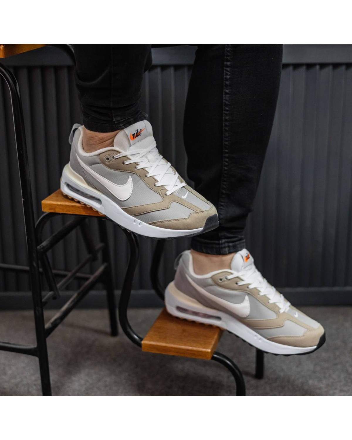 Nike Air Max Dawn