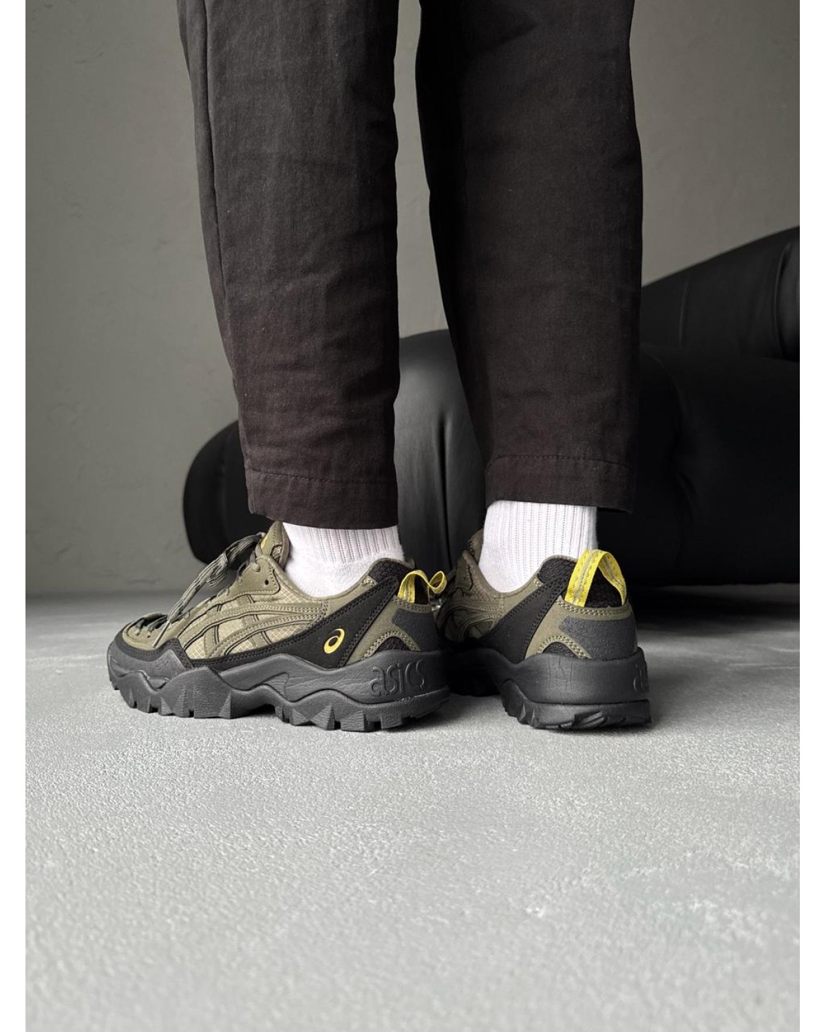 Asics Gel-Pickax Black/Khaki Asics Gel-Pickax Black/Khaki