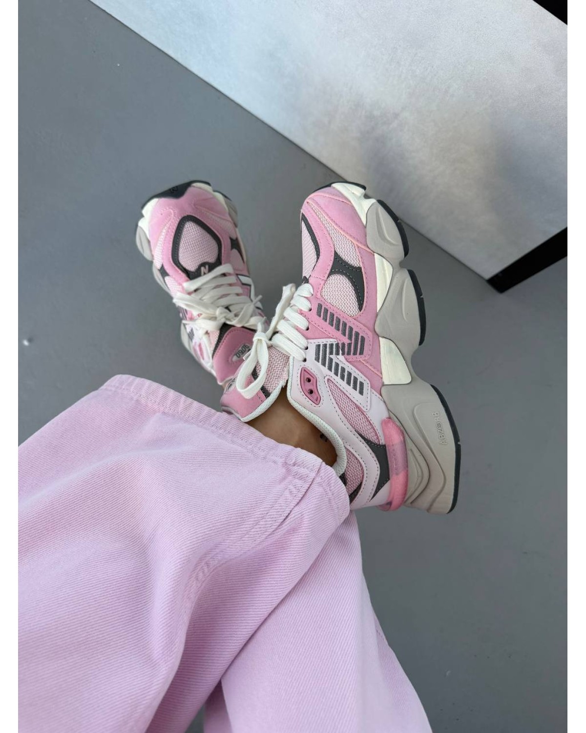 New Balance 9060 Pink Granite New Balance 9060 Pink Granite
