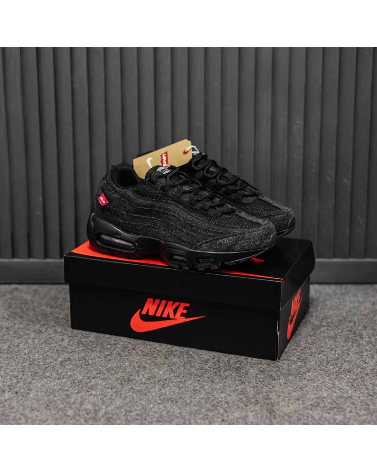 Levi’s x Nike Air Max 95 Black Levi’s x Nike Air Max 95 Black