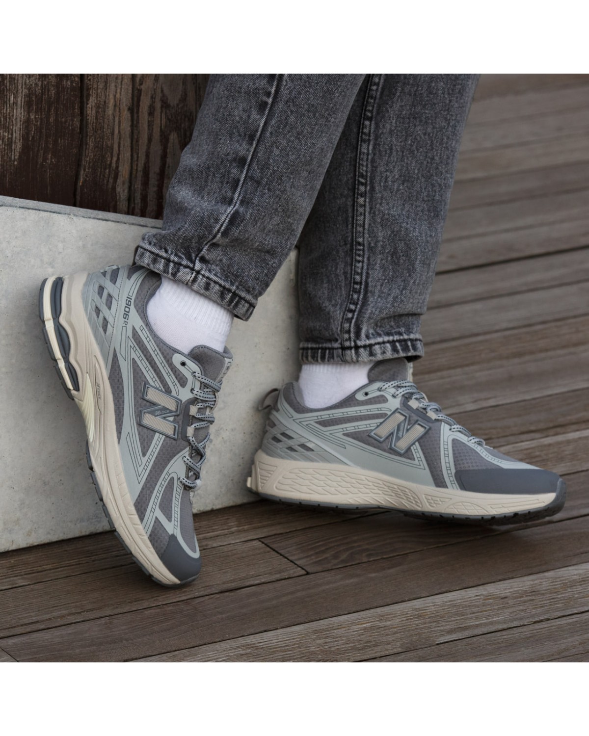New Balance 1906R Ultra Grey