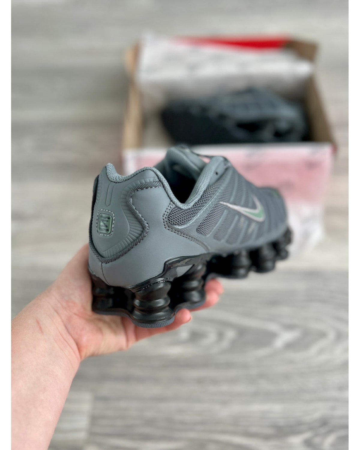 Nike Air Max Shox TL