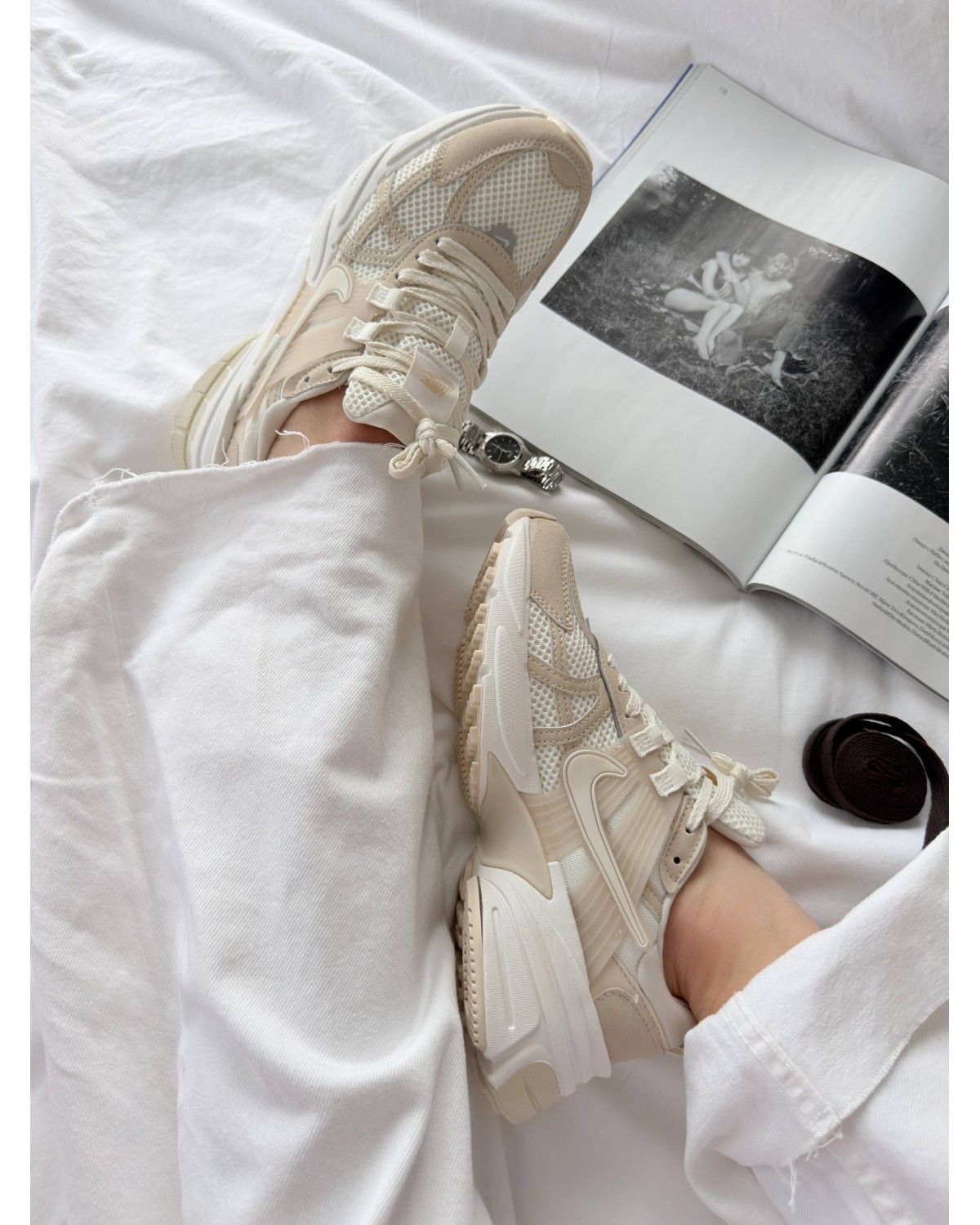 Nike V2K Runtekk Beige White Nike V2K Runtekk Beige White