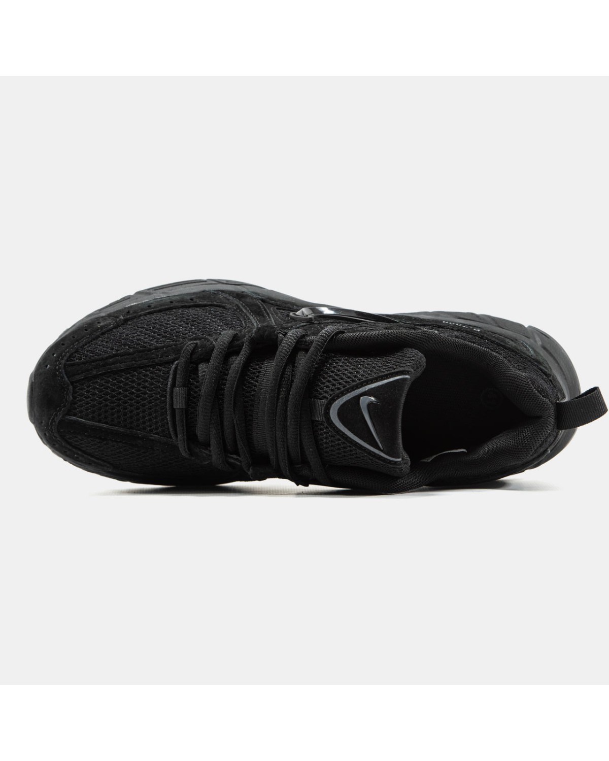Nike P-7000