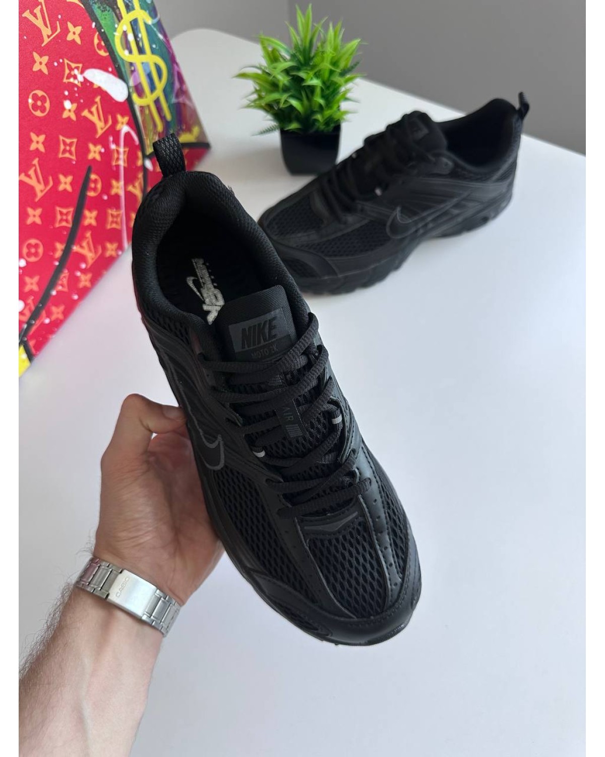 Nike Air Max Moto 2K Black Nike Air Max Moto 2K Black