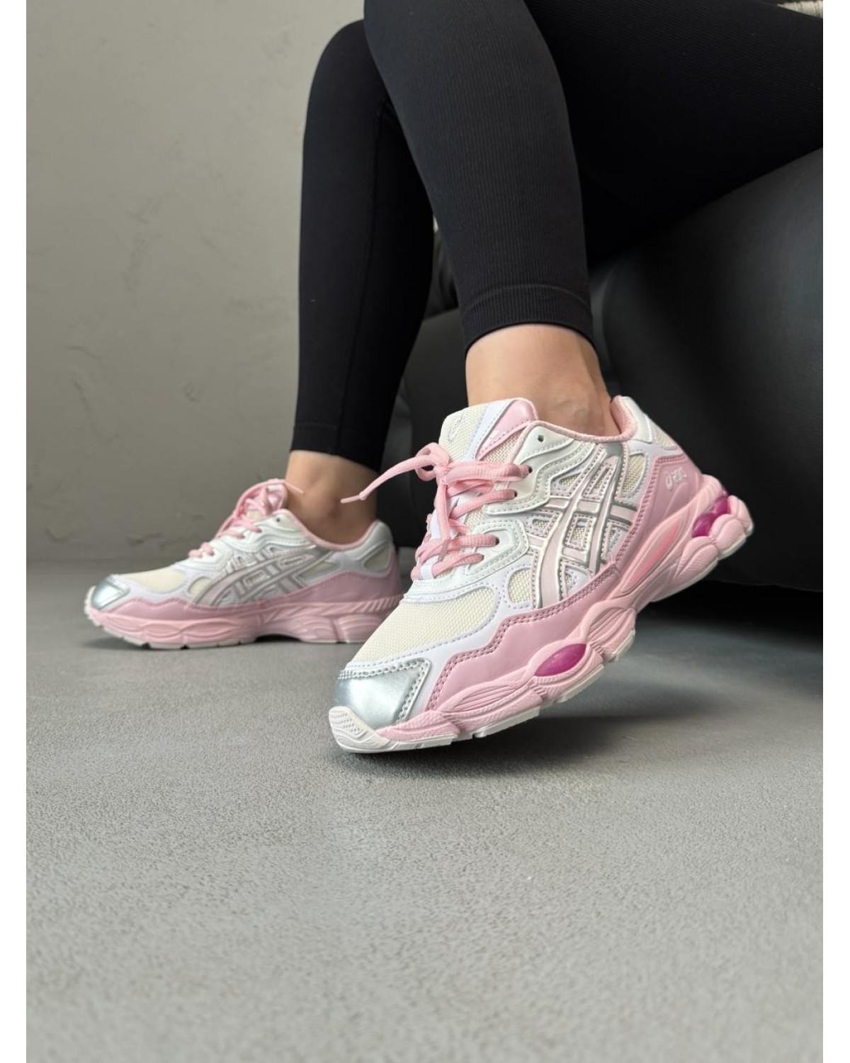 Asics Gel-NYC Pink Beige Silver Asics Gel-NYC Pink Beige Silver