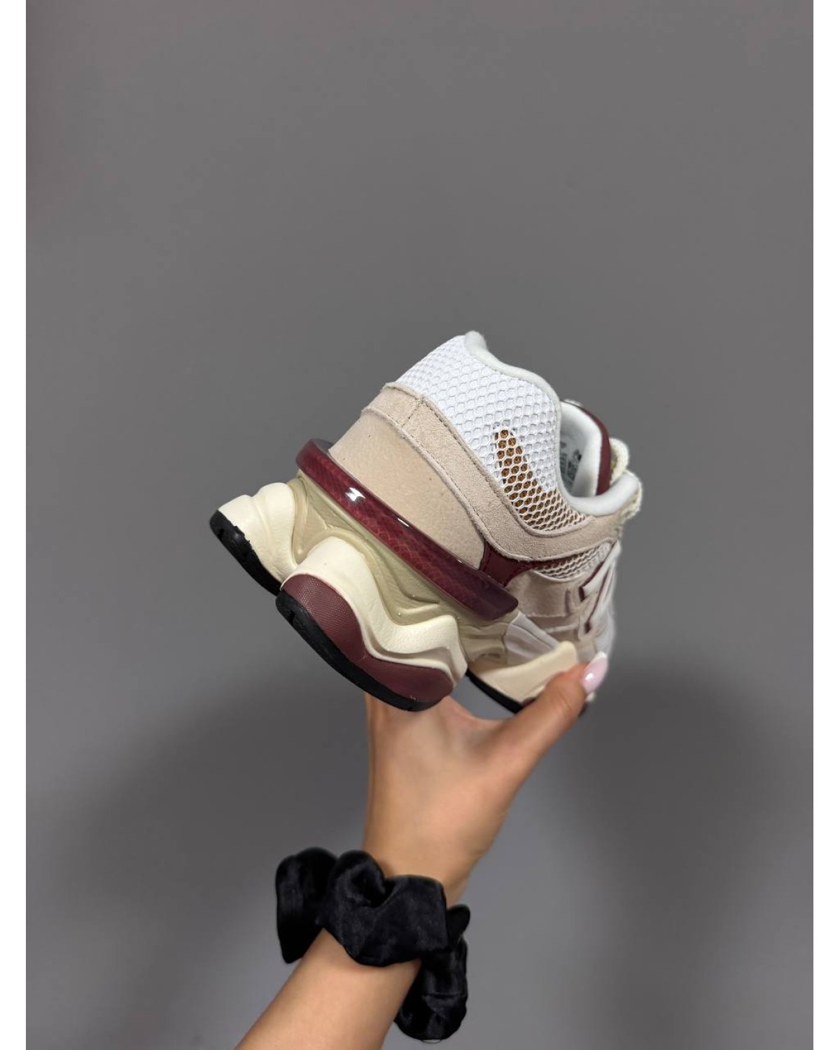 New Balance 9060 Linen Burgundy New Balance 9060 Linen Burgundy