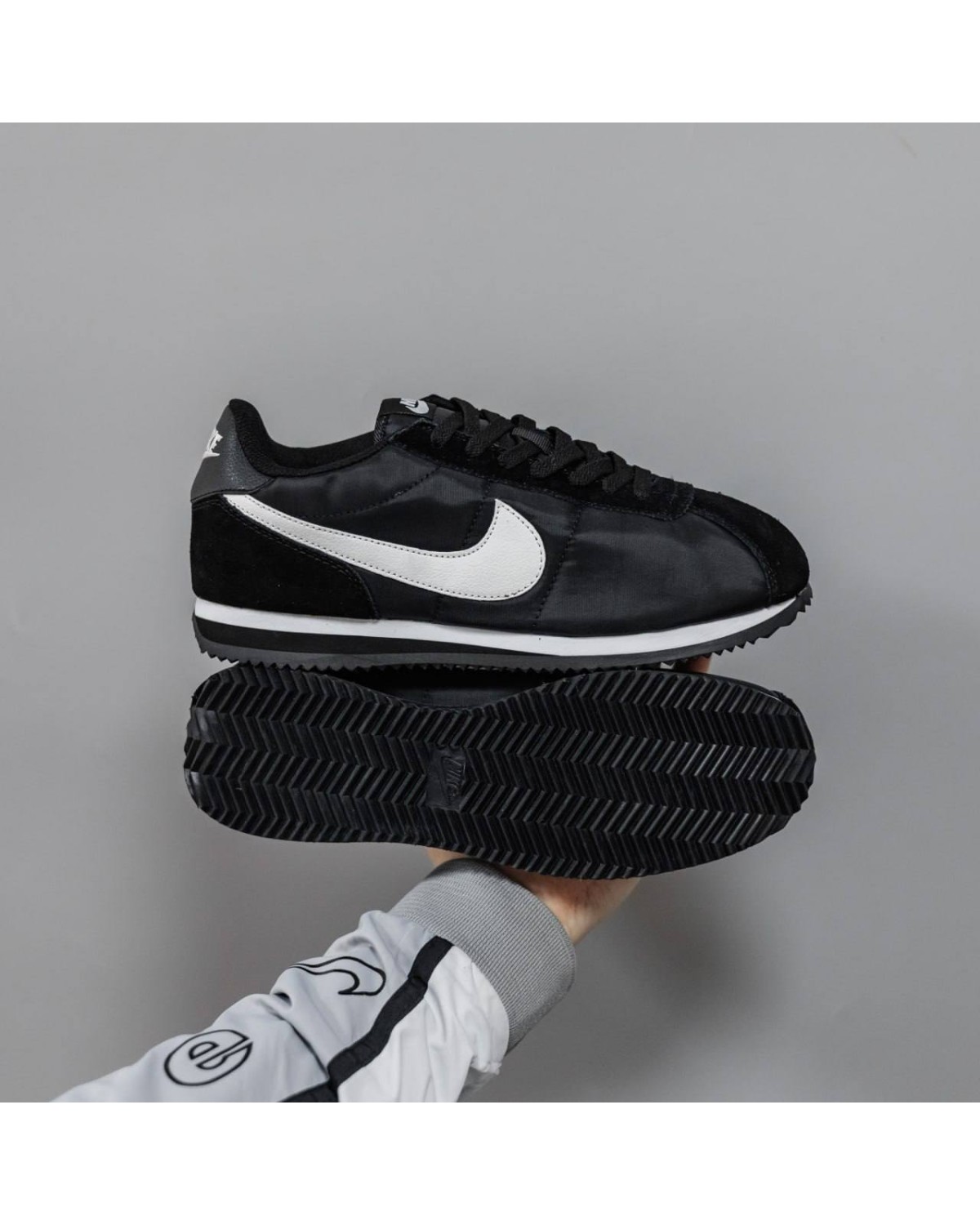 Nike Cortez Black White Nike Cortez Black White