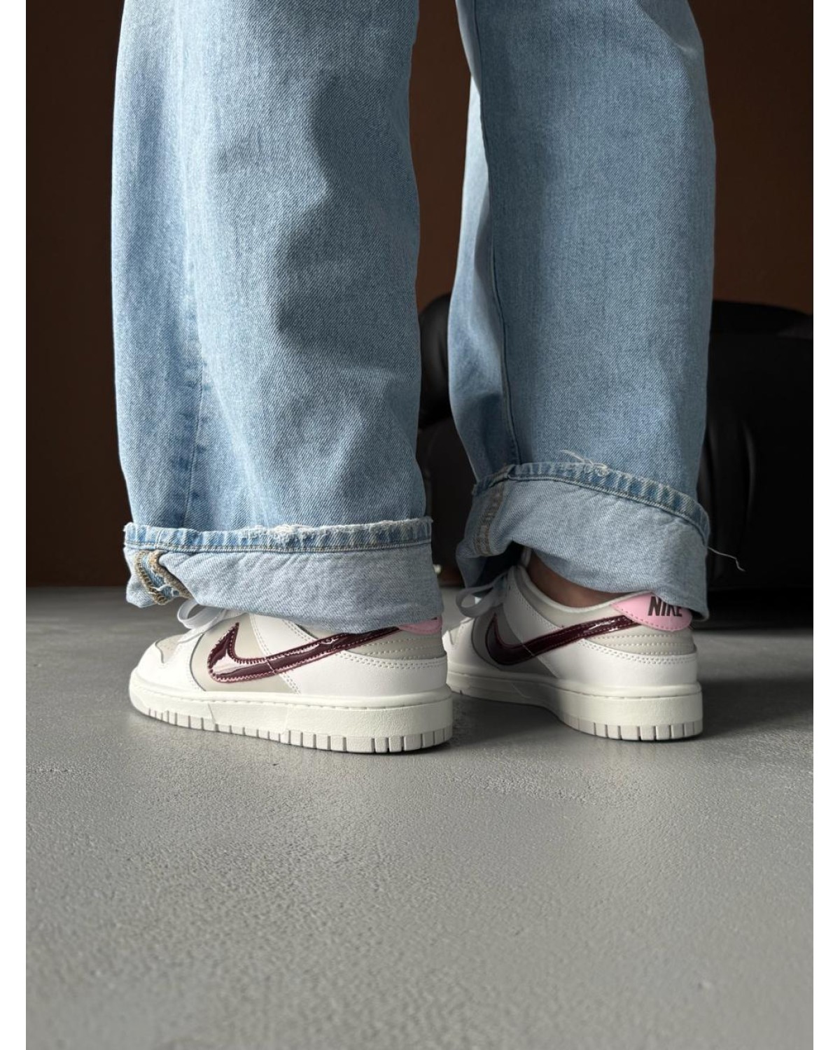 Nike SB Dunk Low Summit White Plum Chalk