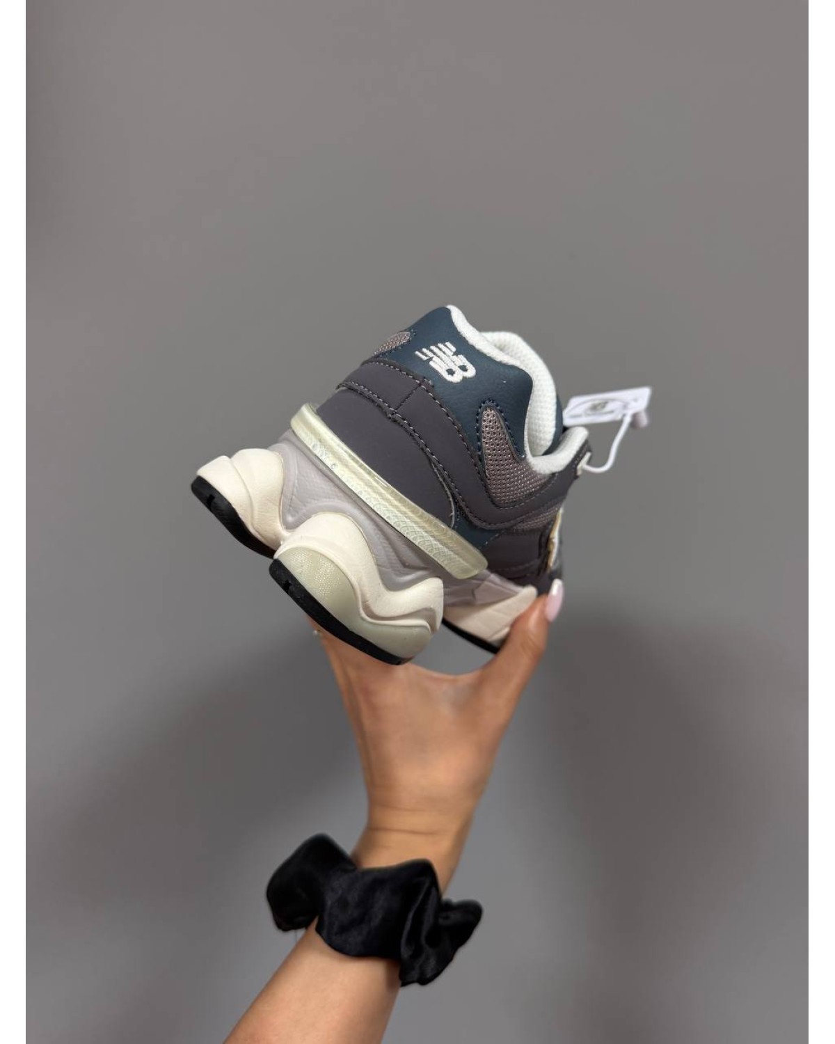 New Balance 9060 Neptune Grey / Shadow Blue New Balance 9060 Neptune Grey / Shadow Blue