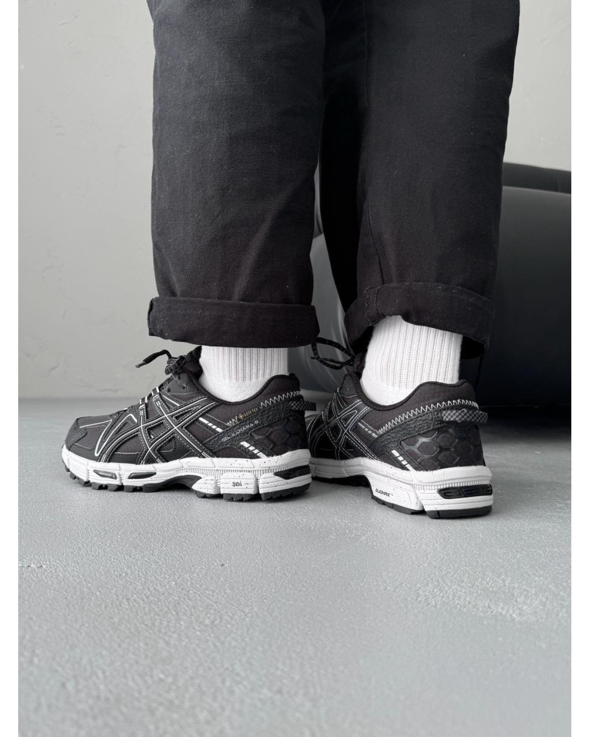 Asics Gel-Kahana 8 Gore-Tex Black White