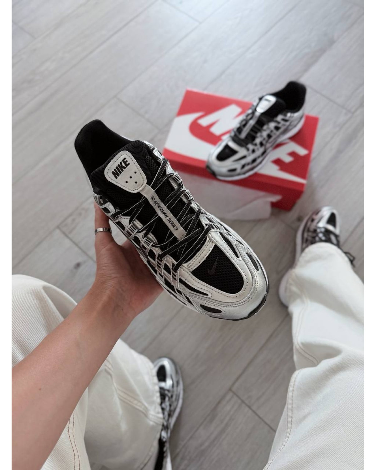 Nike P-6000 Metallic/Black