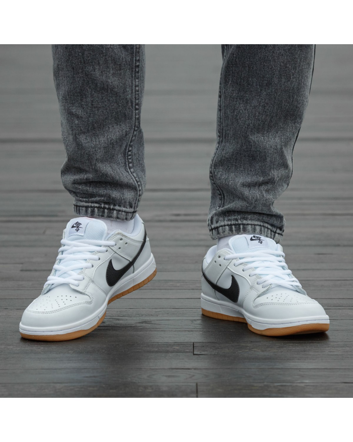 Nike Dunk SB White Gum