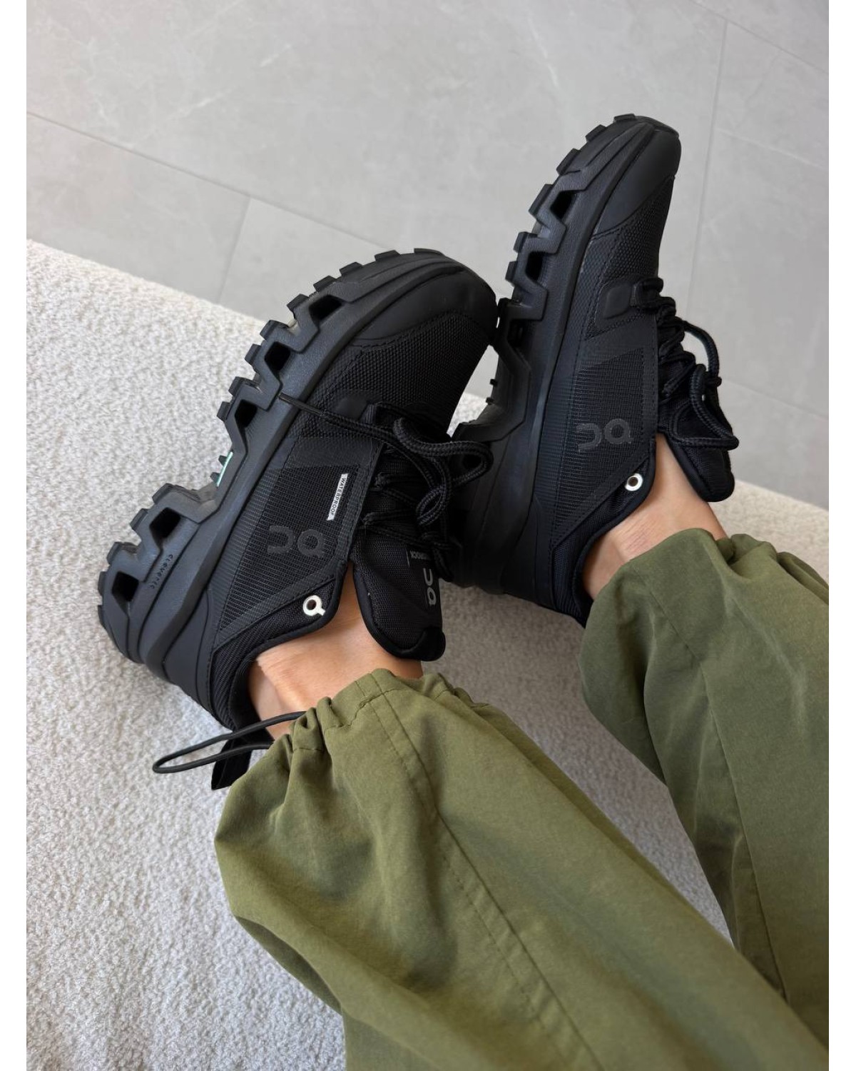 On Cloudrock Waterproof Full Black
