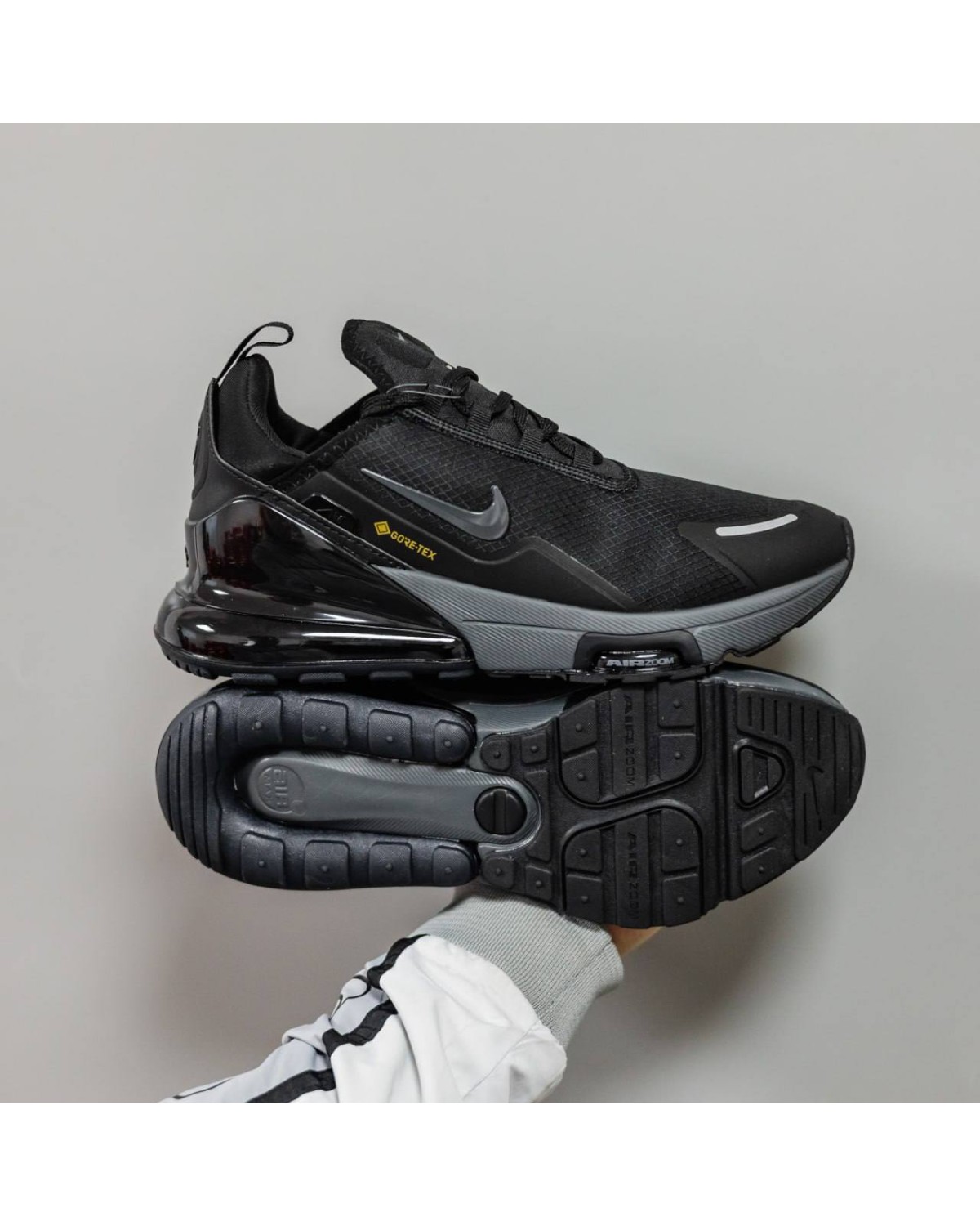 Nike Air Max 270 Gore-Tex