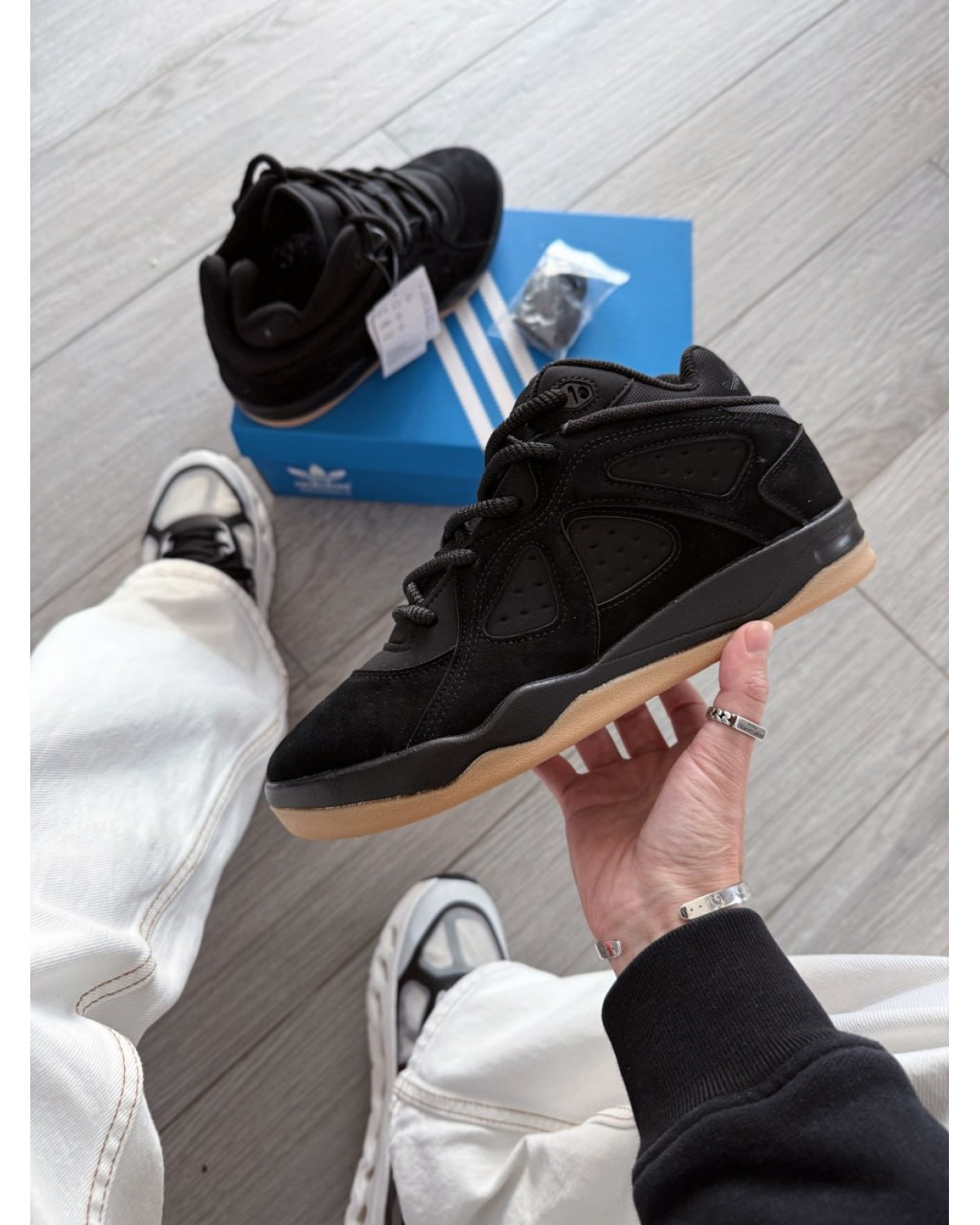 Adidas BadBo 1.0 Bad Bunny Resilience