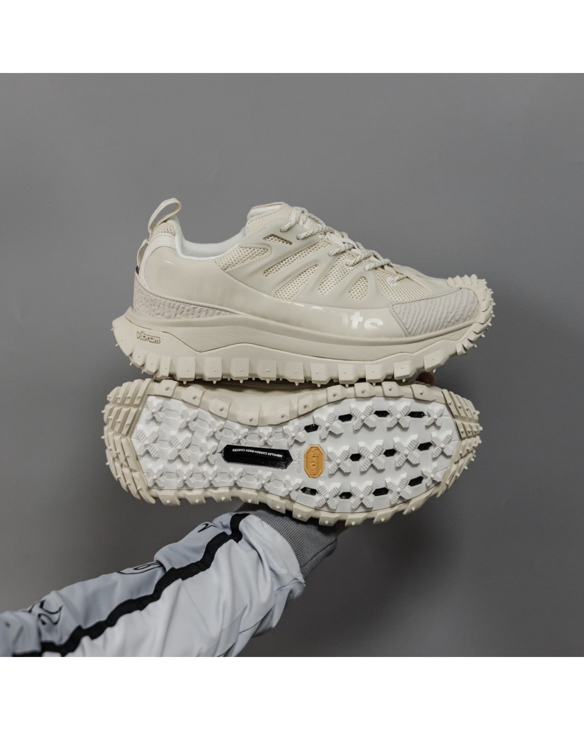 Moncler Equipements Beige
