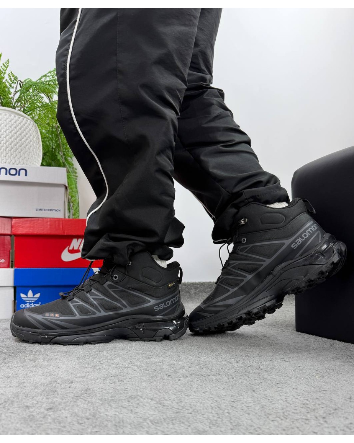 Salomon XT-4 Black Gore Tex