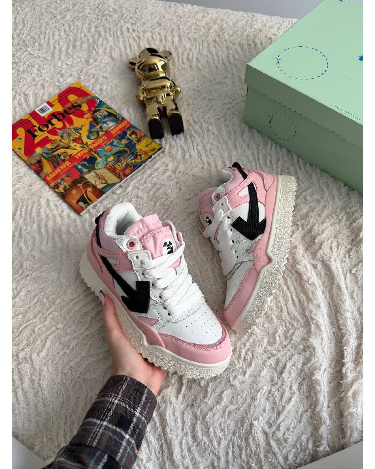 Off-White Sponge Mid Top Pink White Off-White Sponge Mid Top Pink White