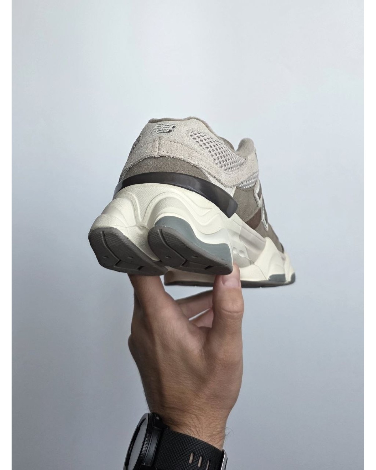 New Balance 9060 Gore-Tex Taupe/Beige New Balance 9060 Gore-Tex Taupe/Beige
