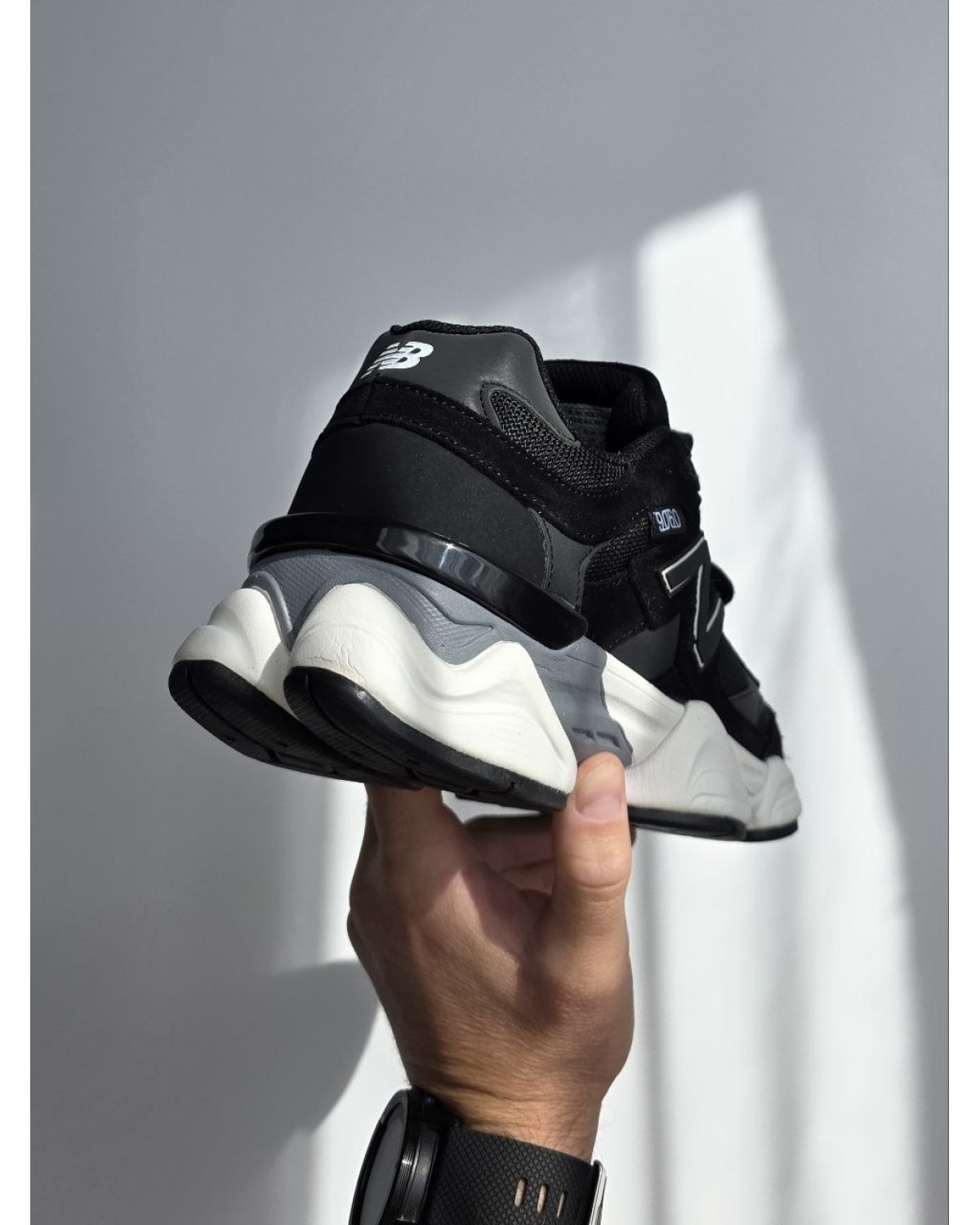 New Balance 9060 Black/White New Balance 9060 Black/White