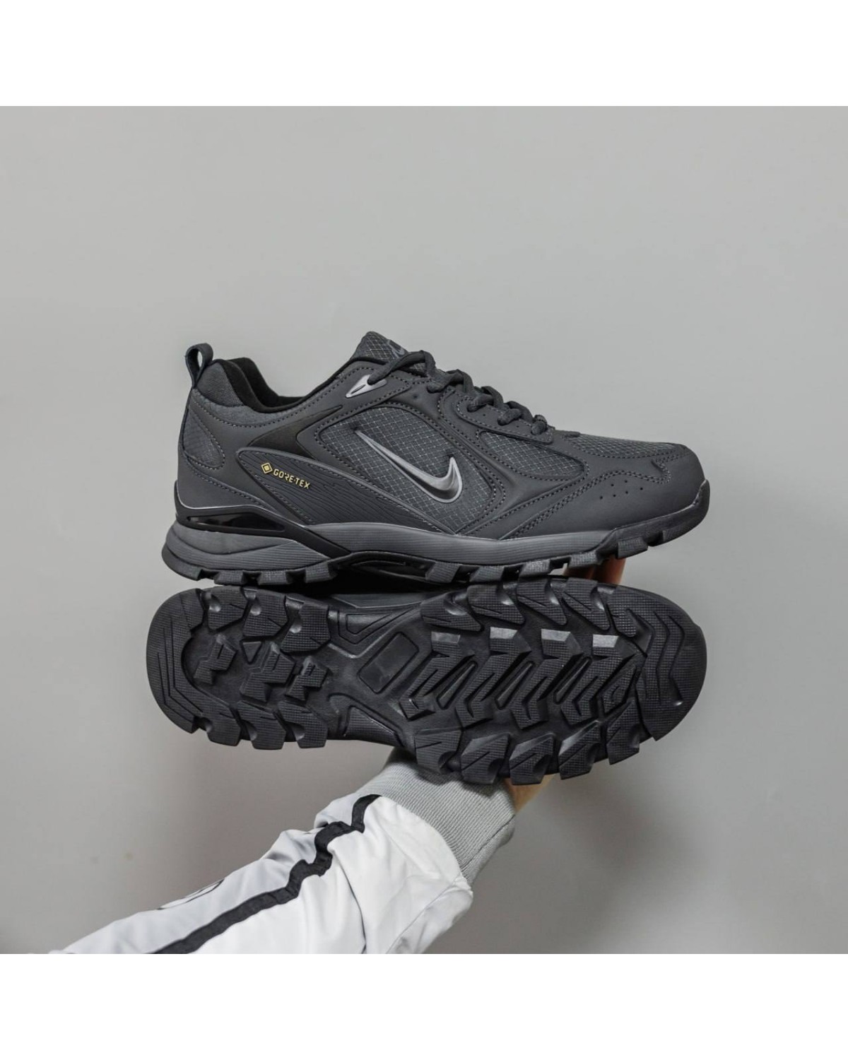 Nike Rivah Gore-Tex Thermo Grey Nike Rivah Gore-Tex Thermo Grey
