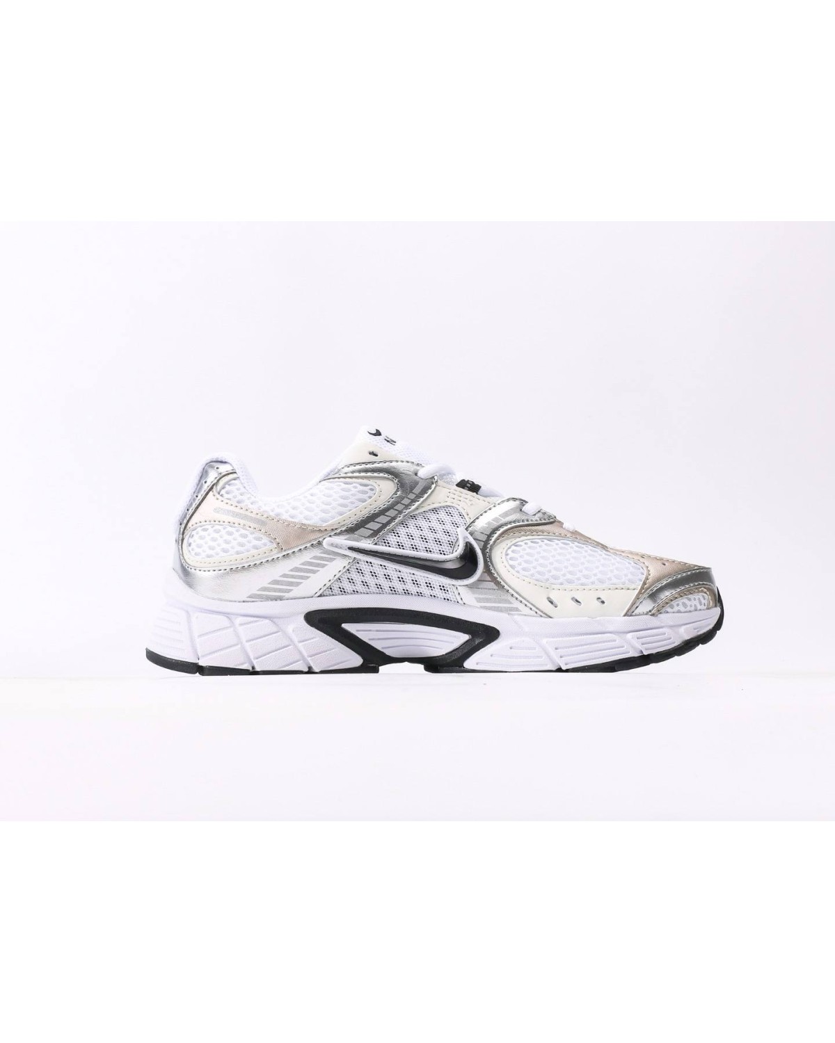 Nike V5 RNR Silver