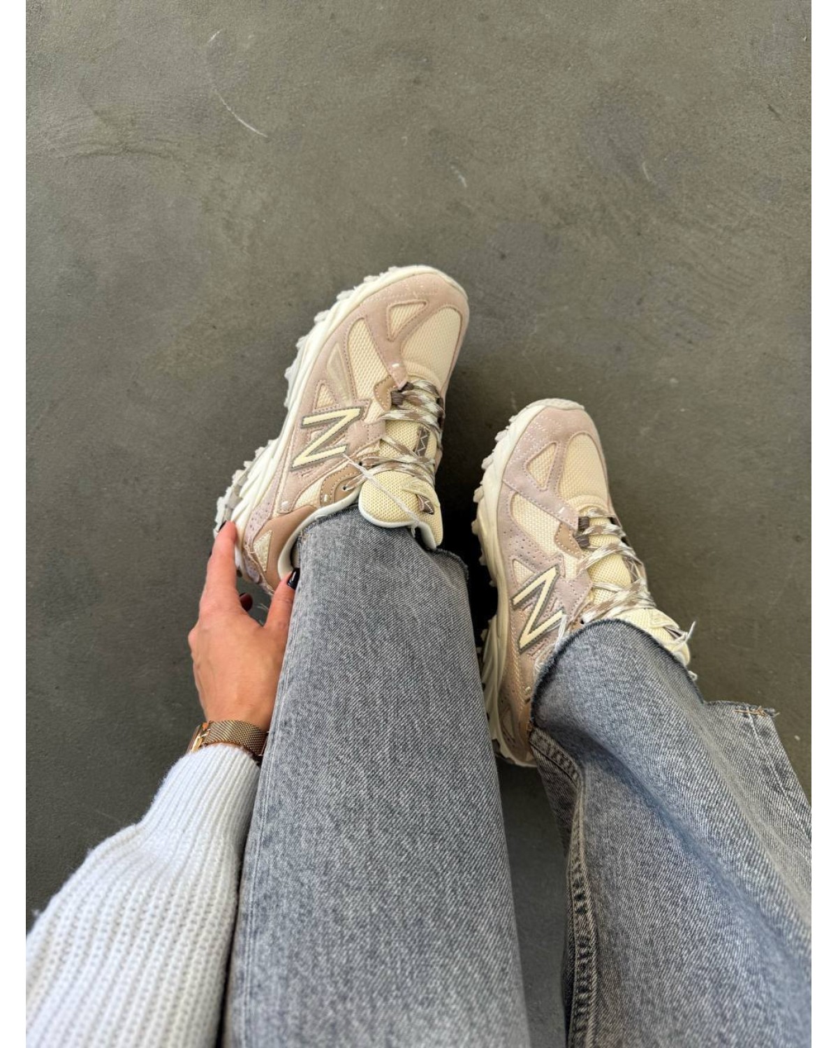 New Balance 610 Beige