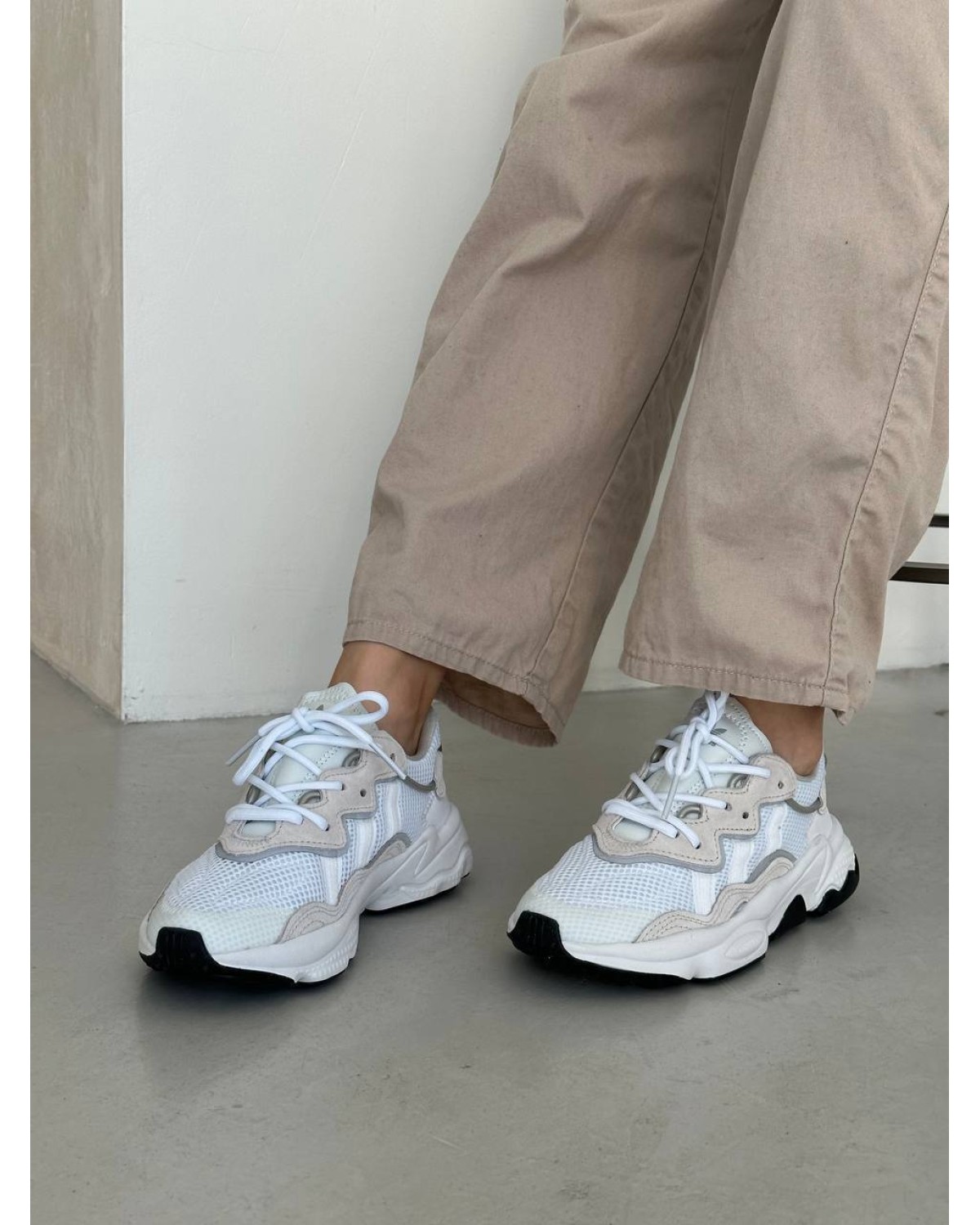 Adidas Ozweego White/Beige