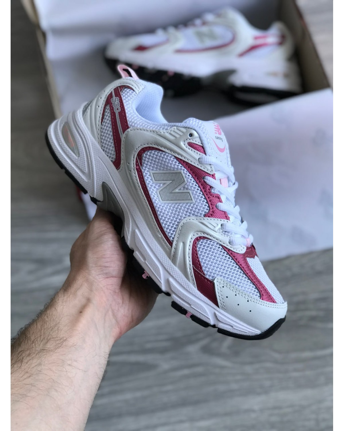 New Balance 530