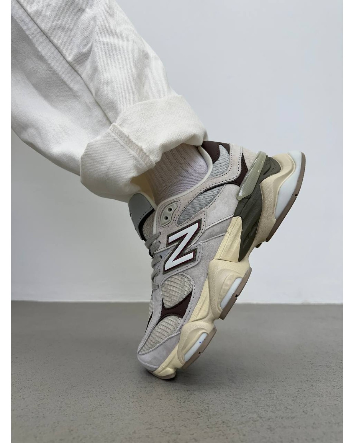 New Balance 9060 Grey Matter Timberwolf