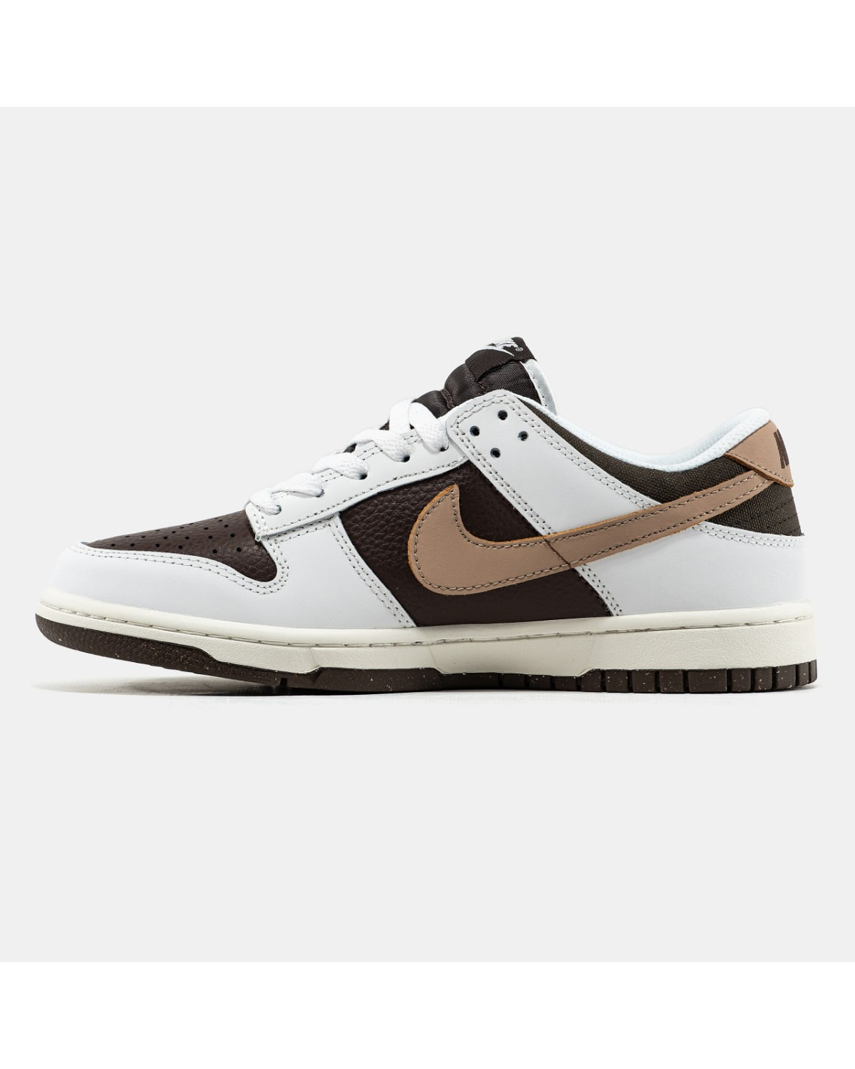 Nike SB Dunk Low