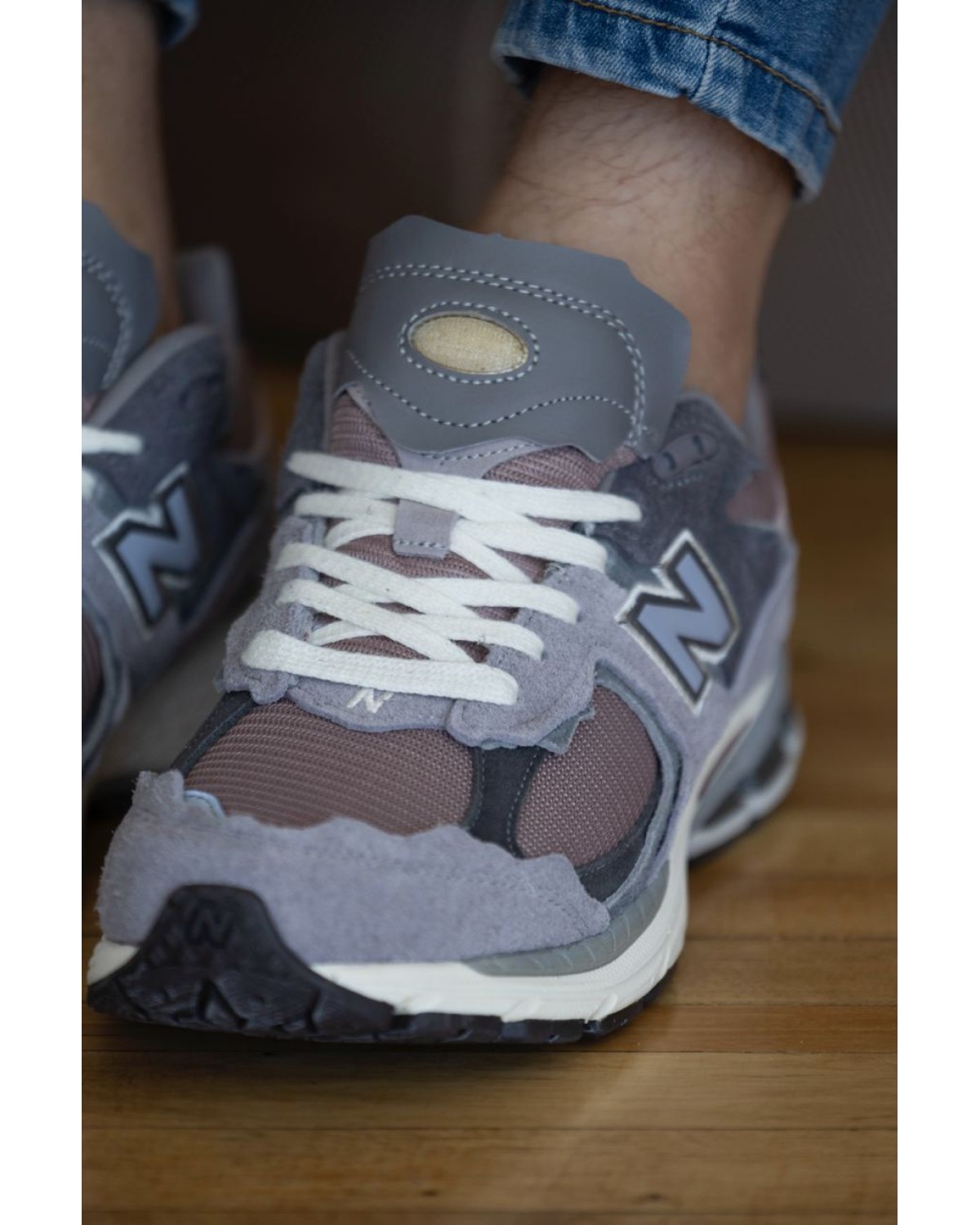 New Balance 2002R