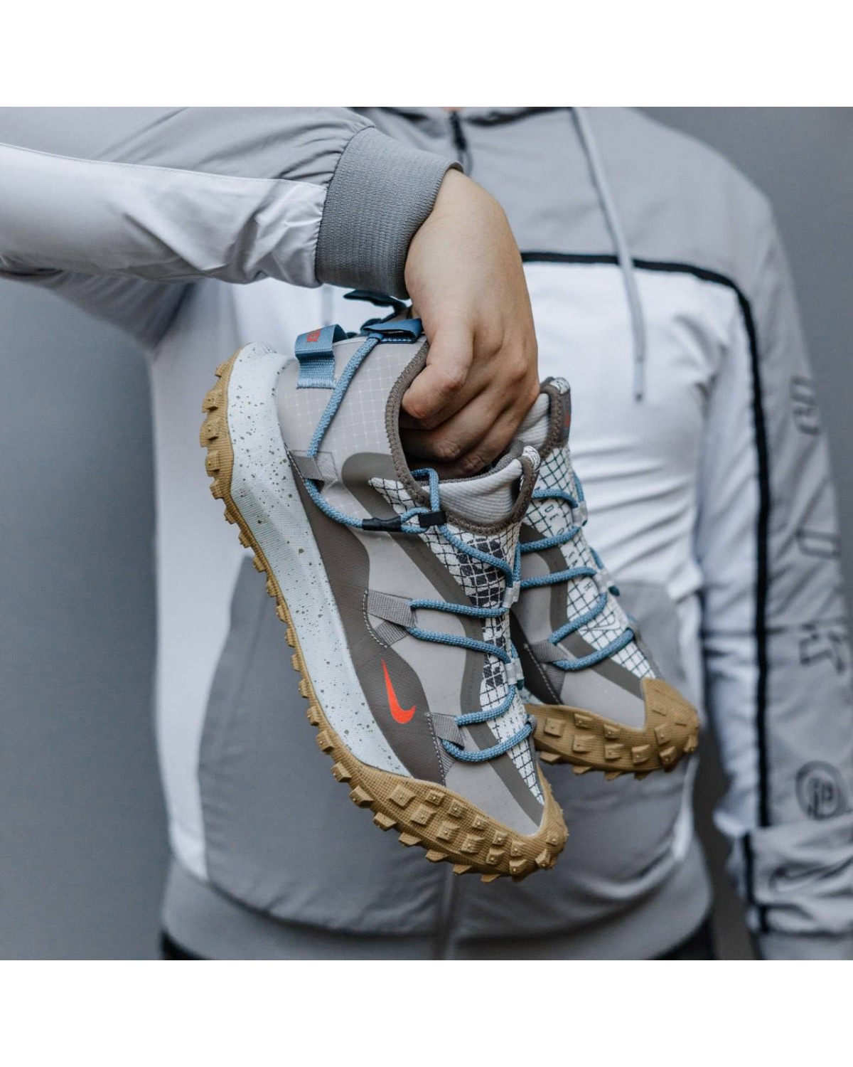 Nike ACG Mountain Fly Low Nike ACG Mountain Fly Low