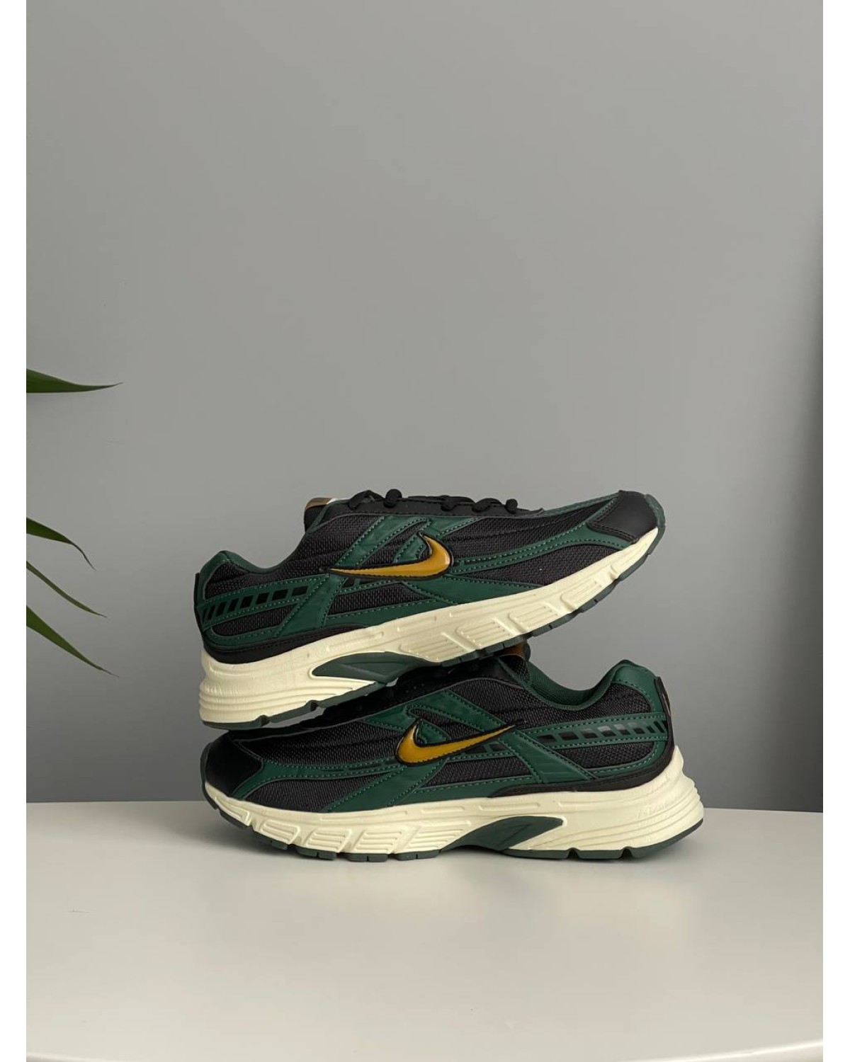 Nike Initiator Green Nike Initiator Green